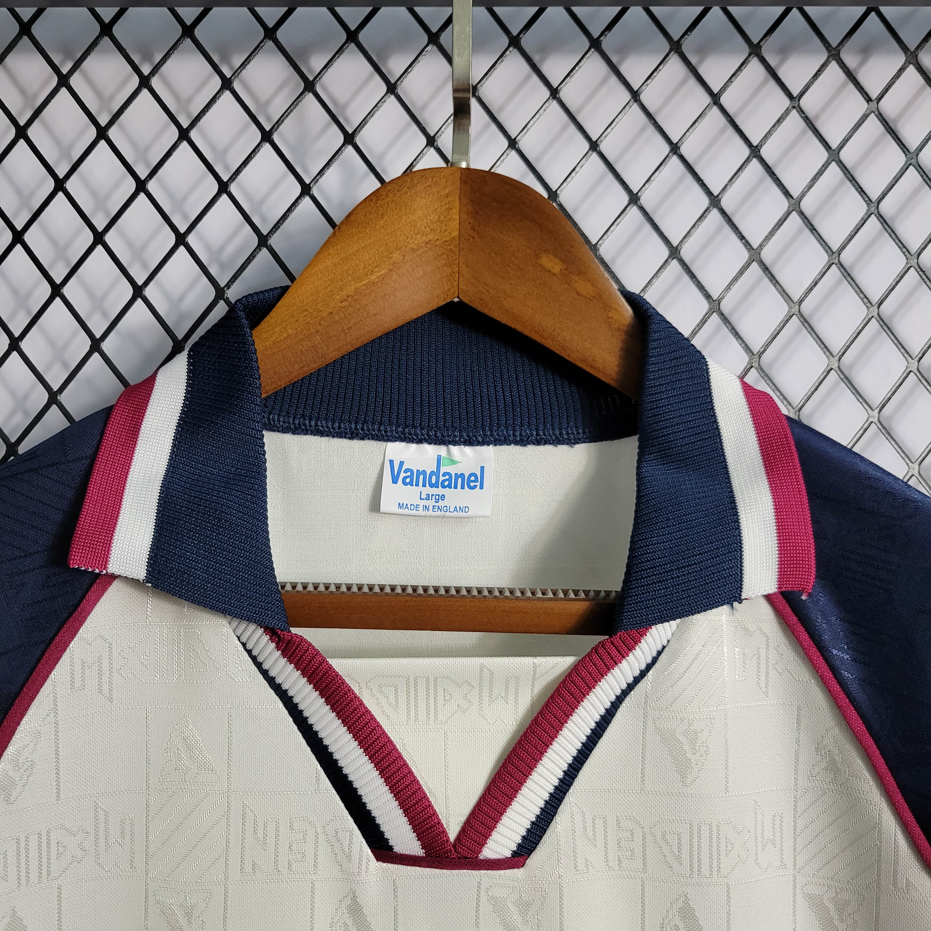 1999 Retro West Ham United Iron Lady Away Football Shirt