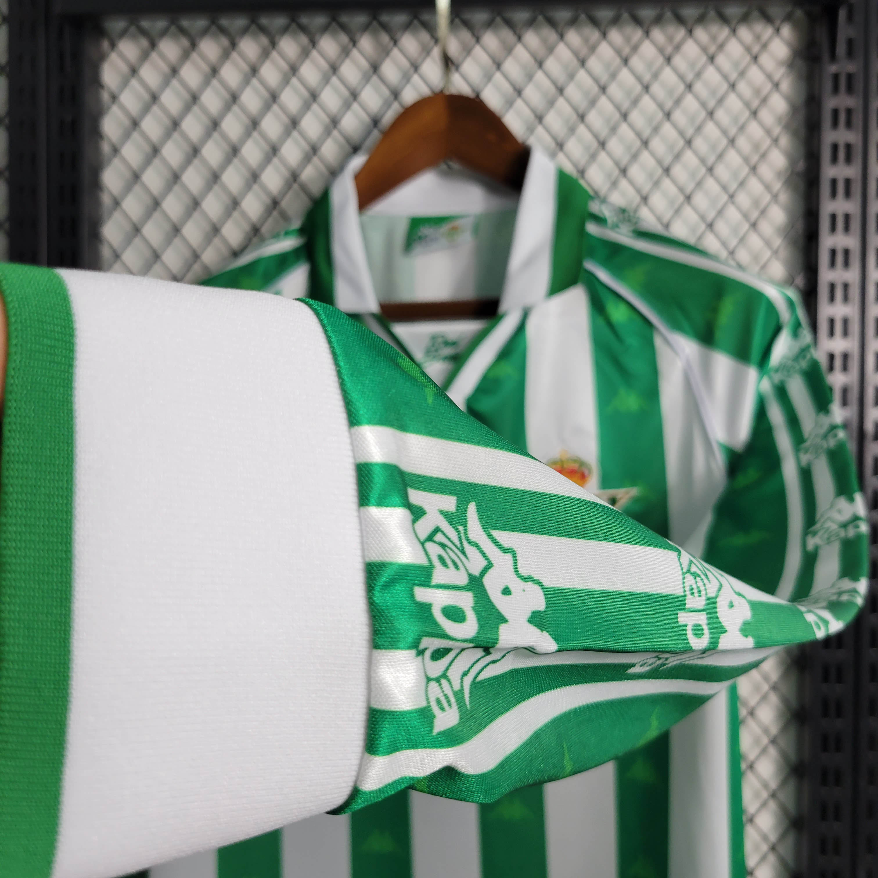 1995/1997 Retro Long Sleeve Real Betis Home Football Shirt