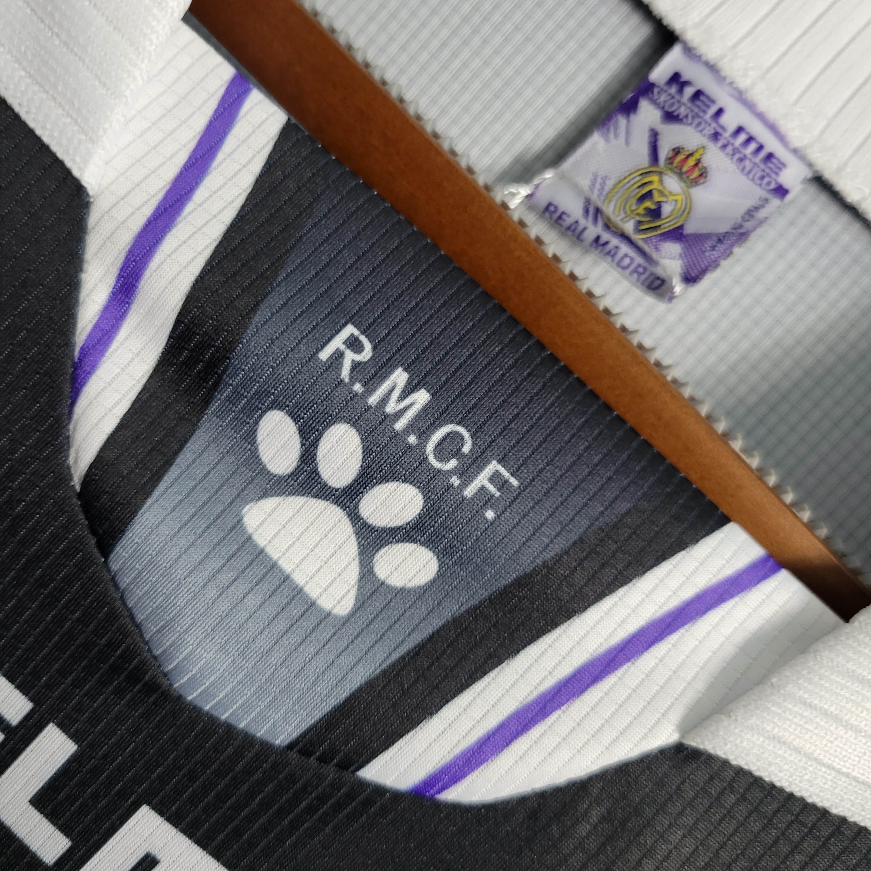 1997/1998 Retro Real Madrid Third Away Football Shirt