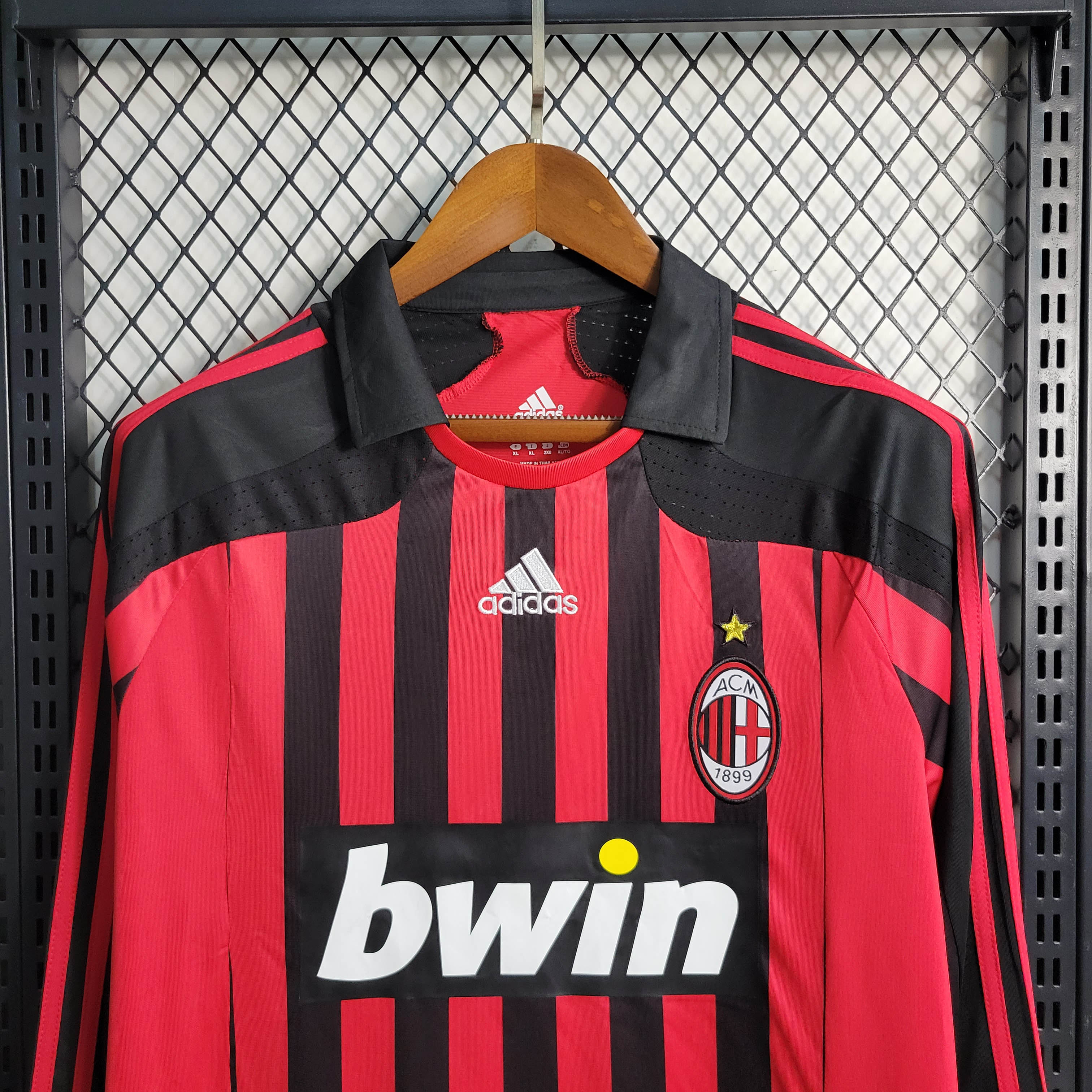 2007/2008 Retro Long Sleeve AC Milan Home Football Shirt