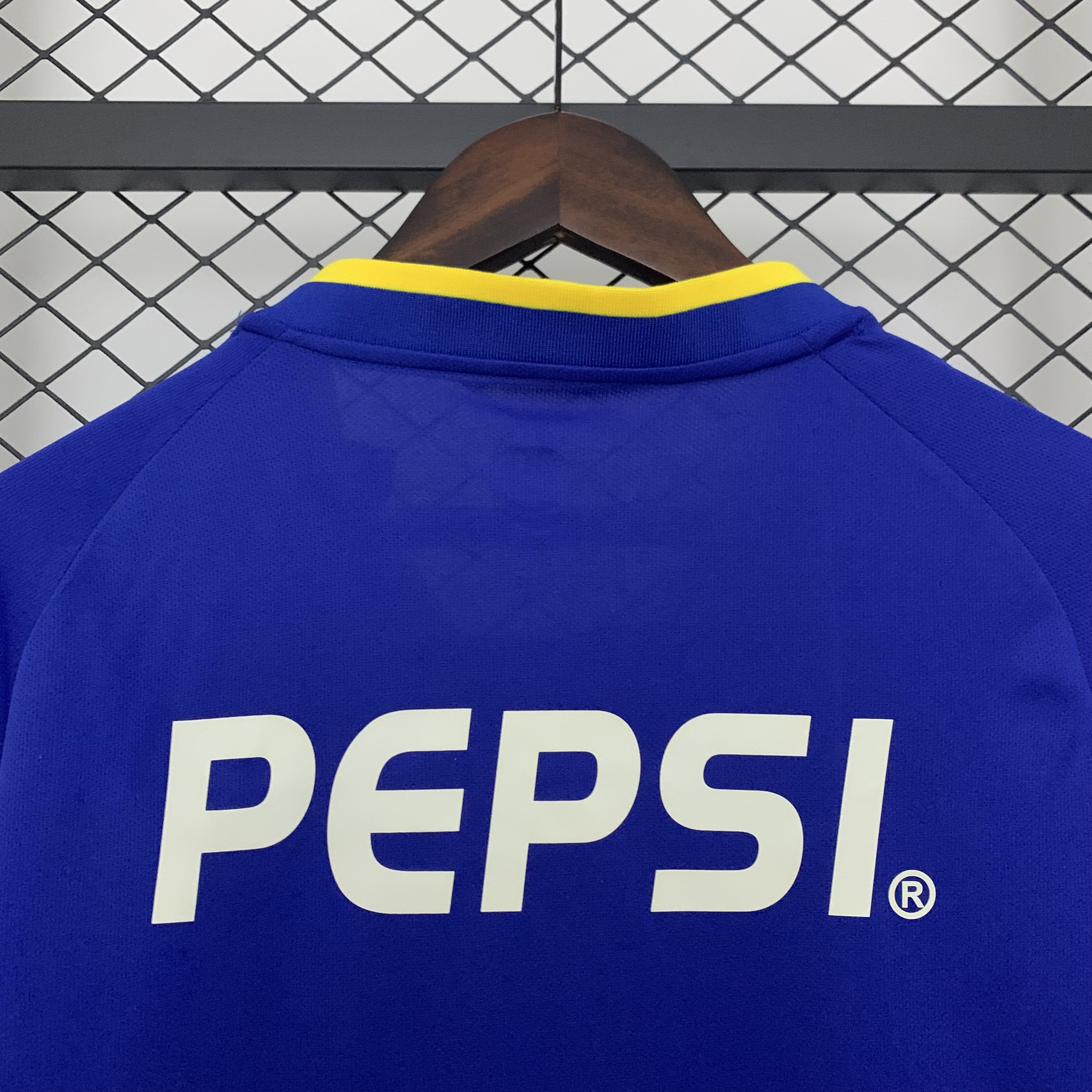 2002/2003 Retro Boca Juniors HomeFootball shirt 1:1 Thai Quality