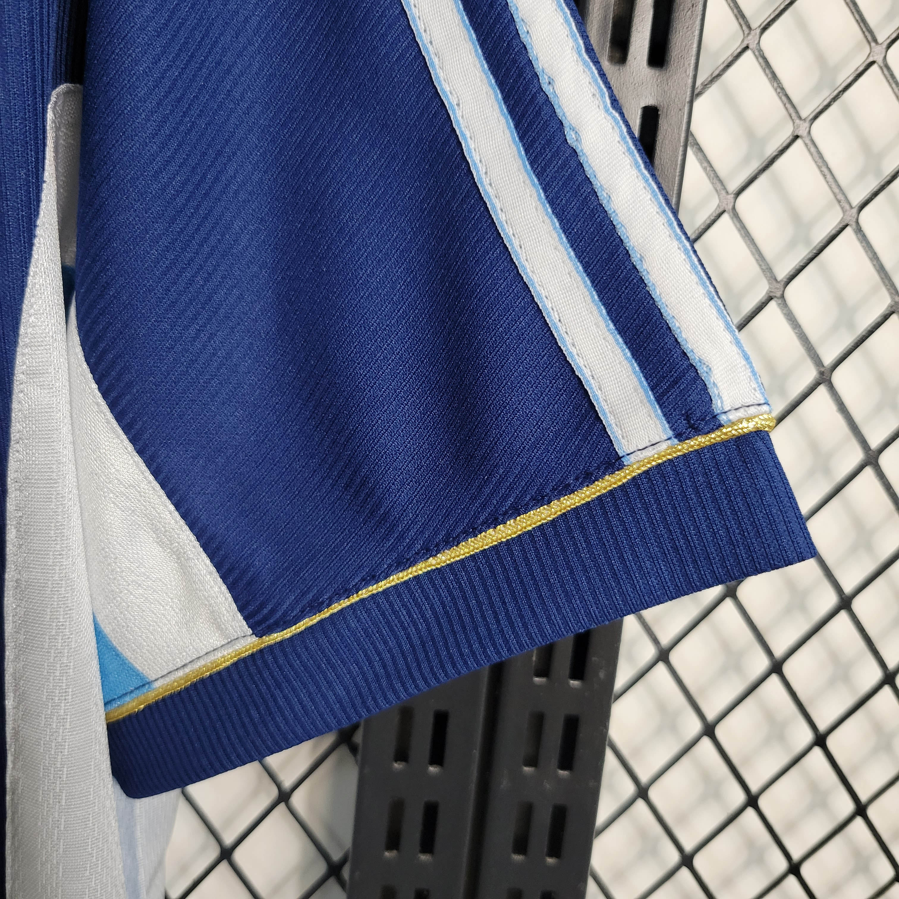 1998 Retro Argentina Away Football Shirt