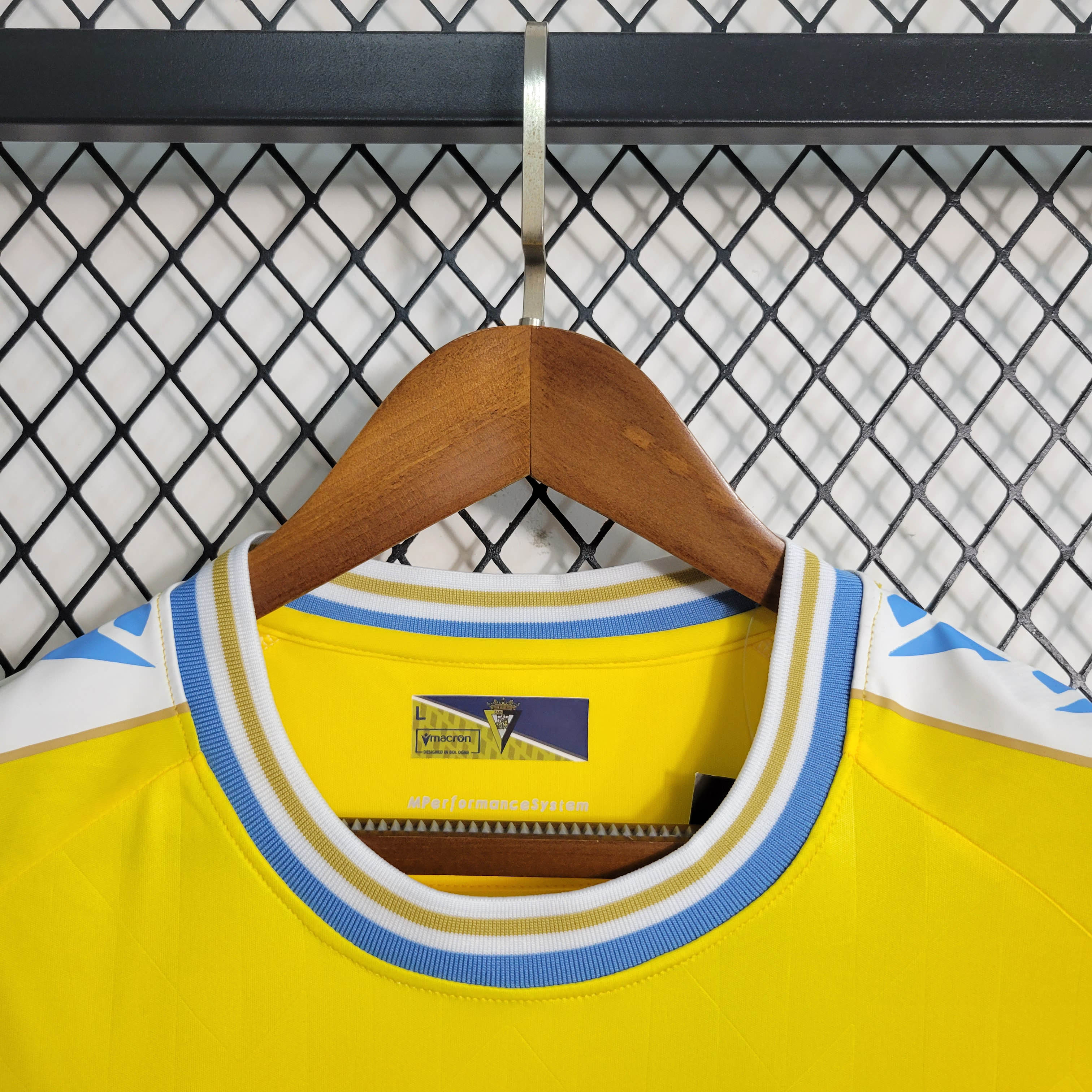 2023/2024 Cadiz Home Football Shirt