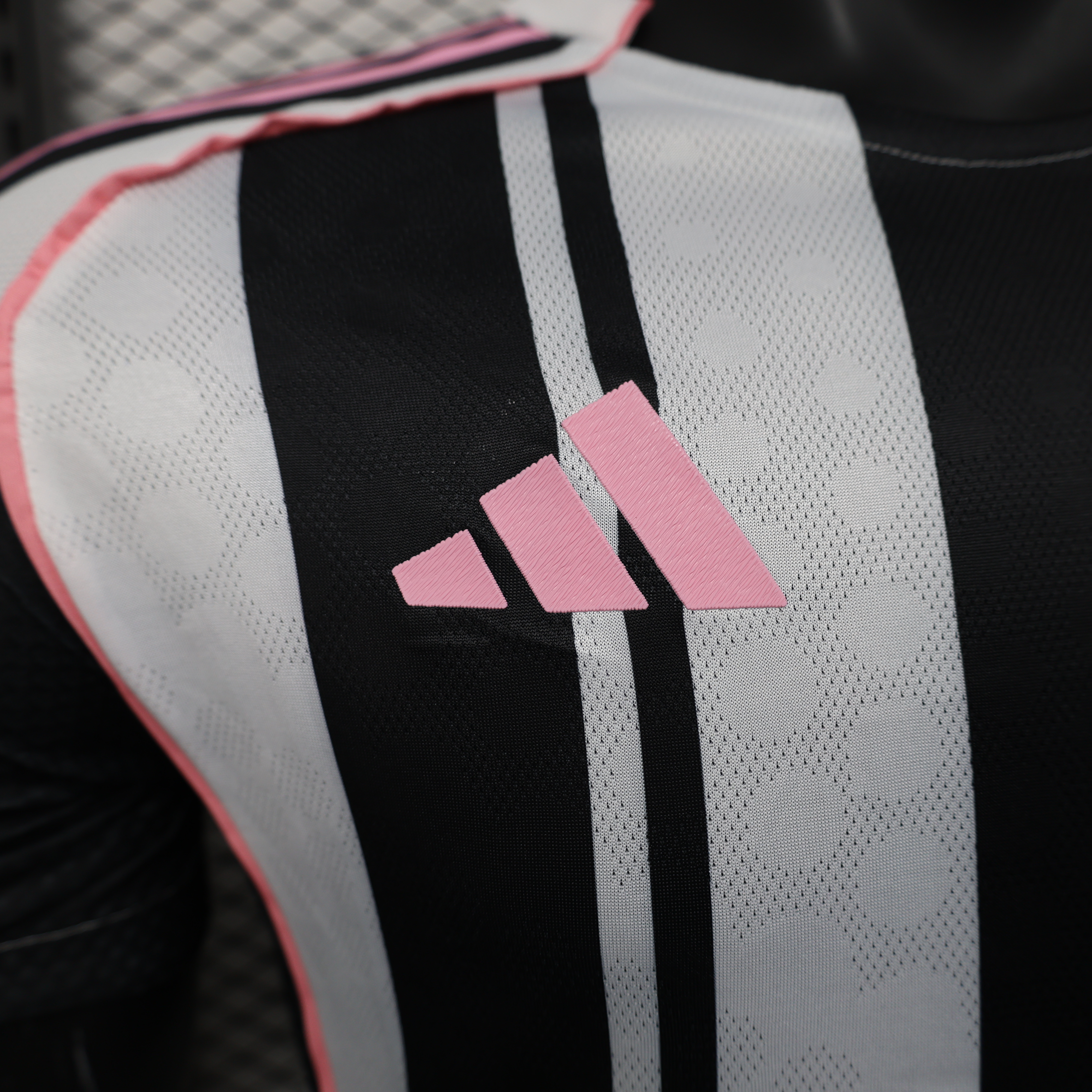 2025/2026 Player Version Juventus Home Football Shirt