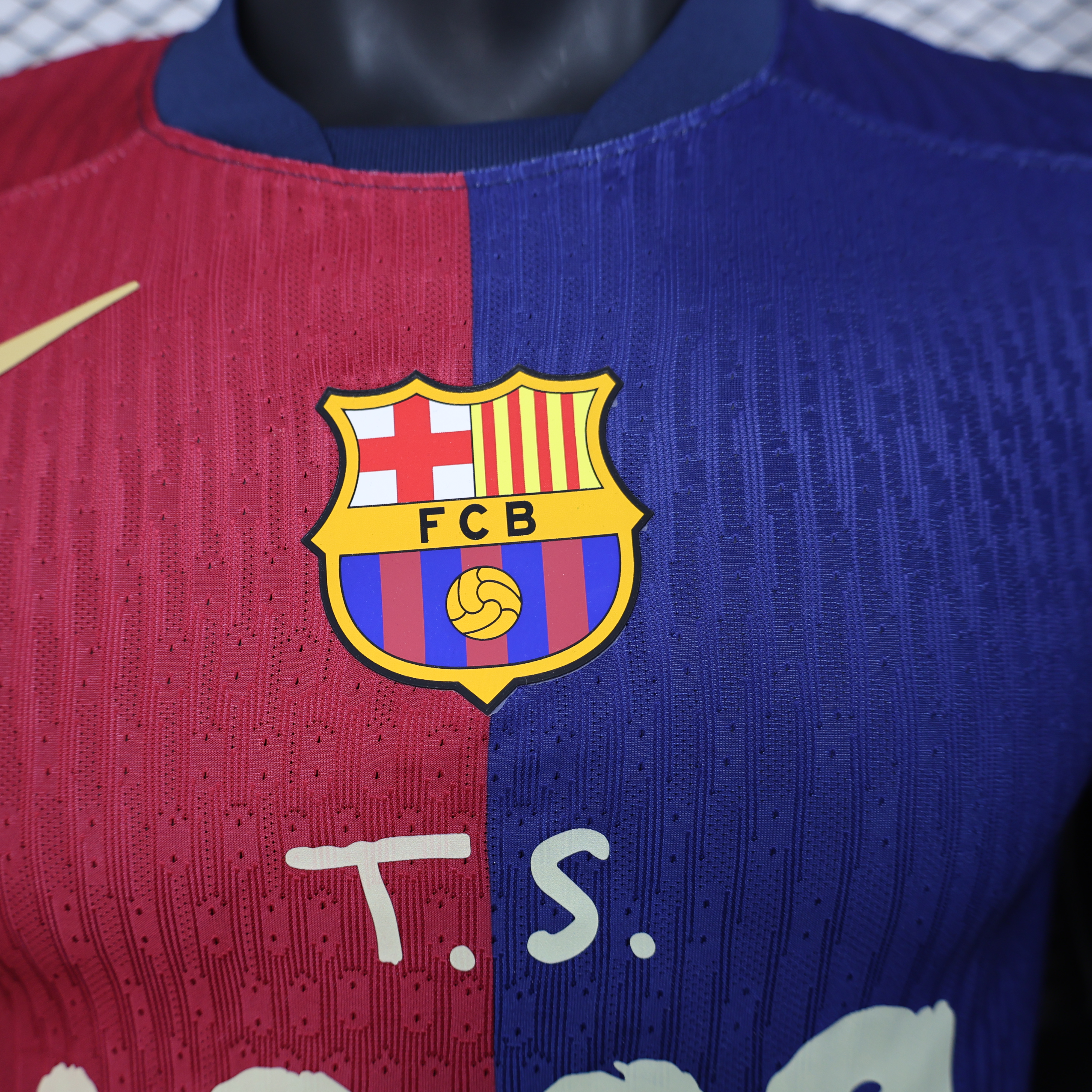 2025/2026 Player Version Barcelona Home Football Shirt