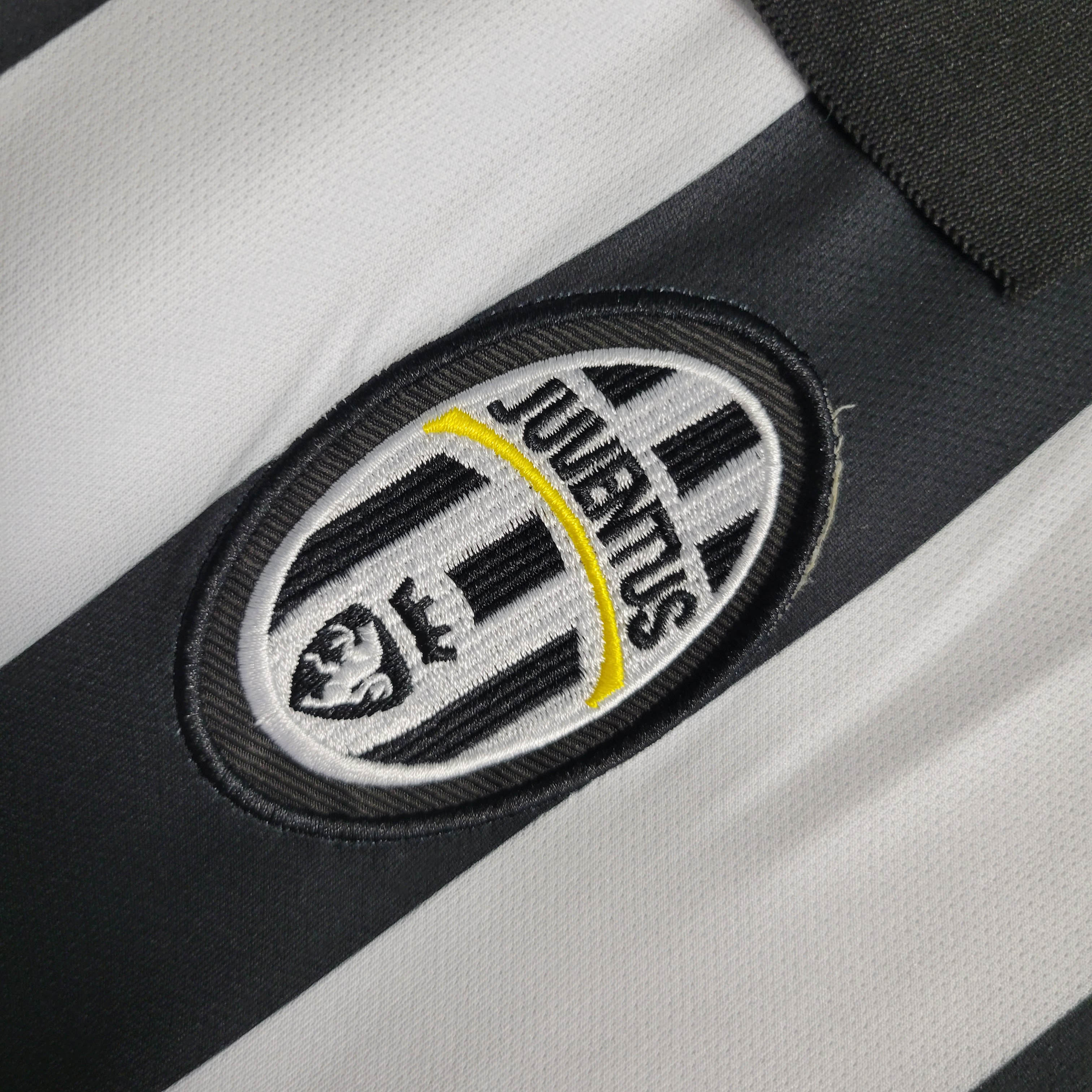 2014/2015 Retro Juventus Home Football Shirt