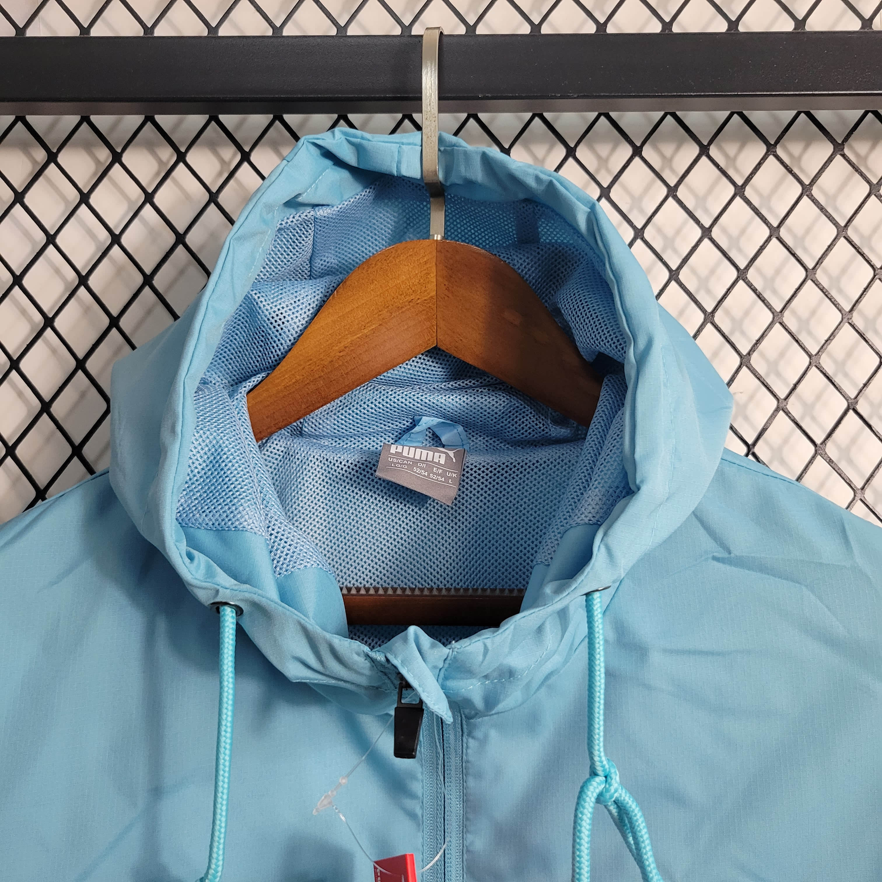 2023/2024 Manchester City Windbreaker Light Blue Football Shirt