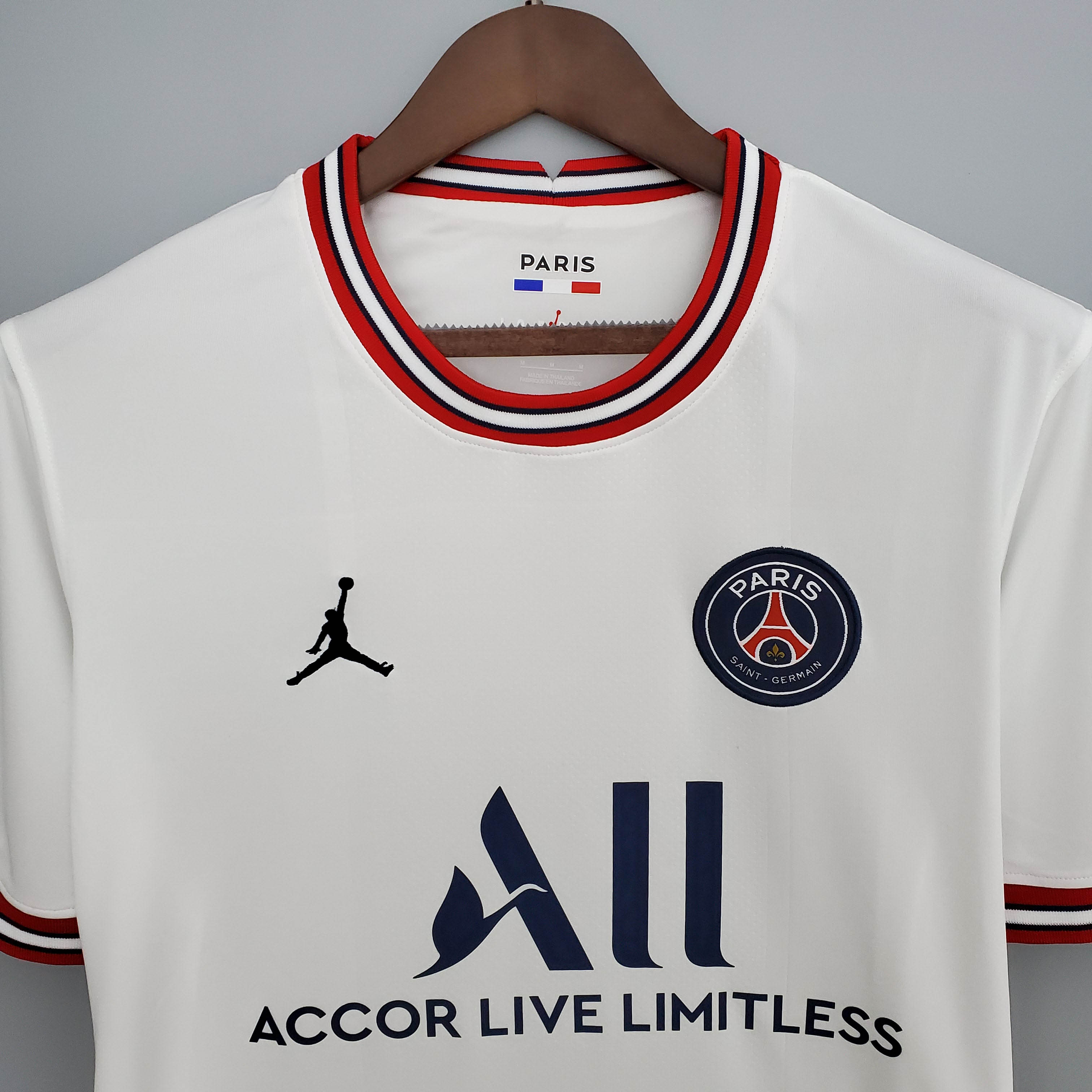 2021/2022 Paris Saint-Germain Fourth Away Football Shirt