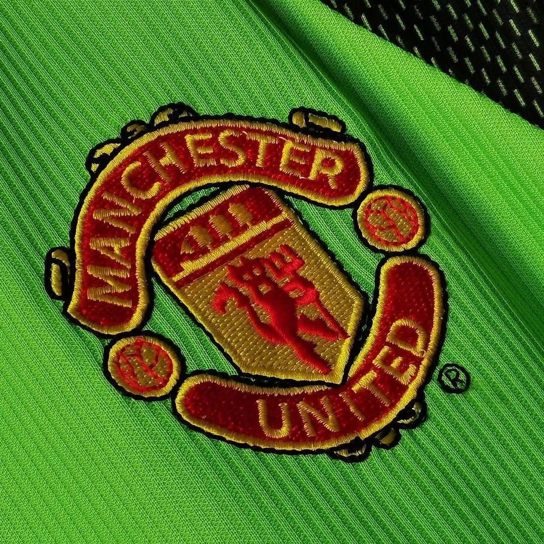1998/1999 Retro Long SleeveManchester United Goalkeeper Football Shirt
