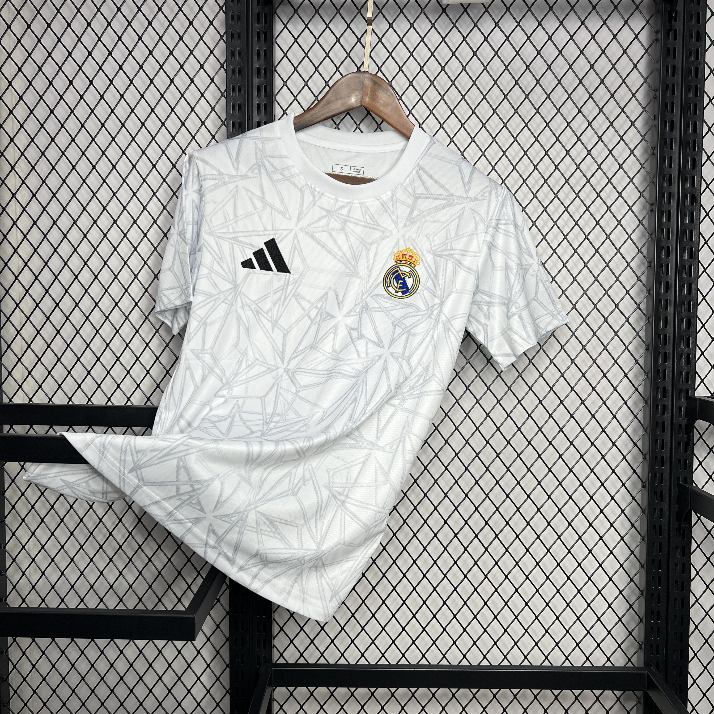 2024/2025 Real Madrid Training Wear Football Shirt