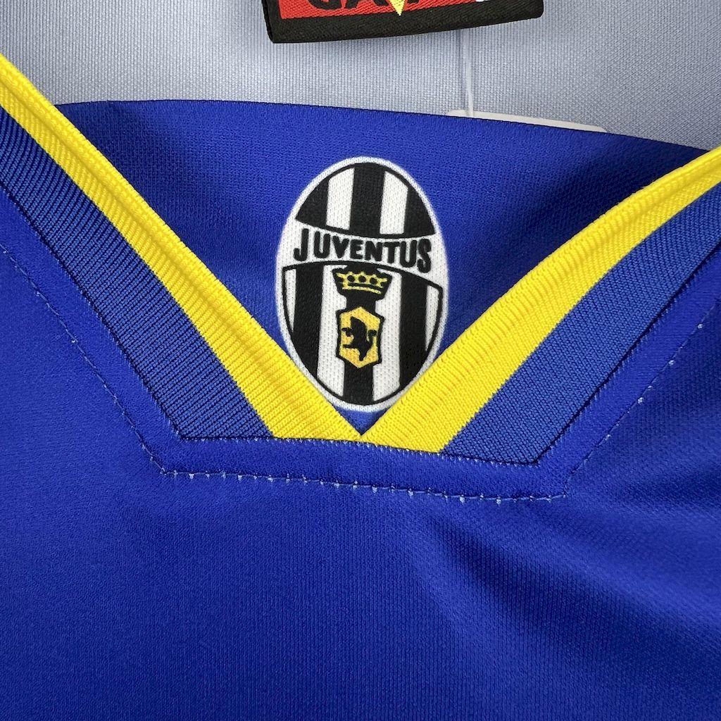 1995/1996 Retro Long Sleeve Juventus Away Football Shirt 1:1 Thai Quality