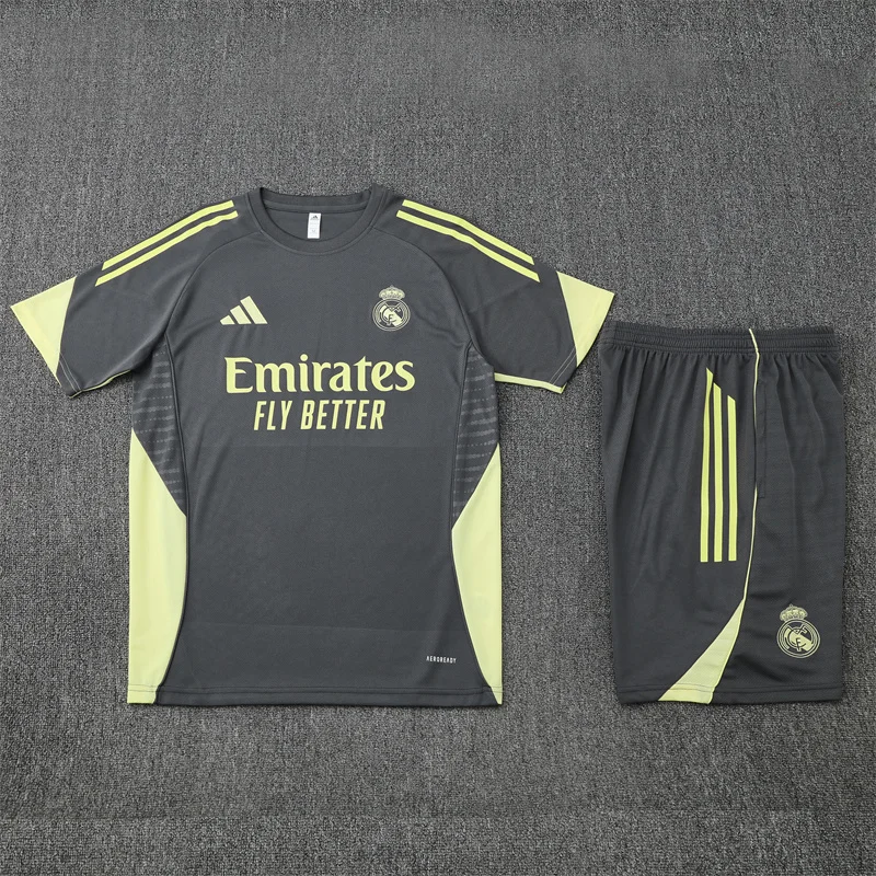 2025/2026 Real Madrid Training Wear Set Shirt Kids Size 1:1 Thai Quality