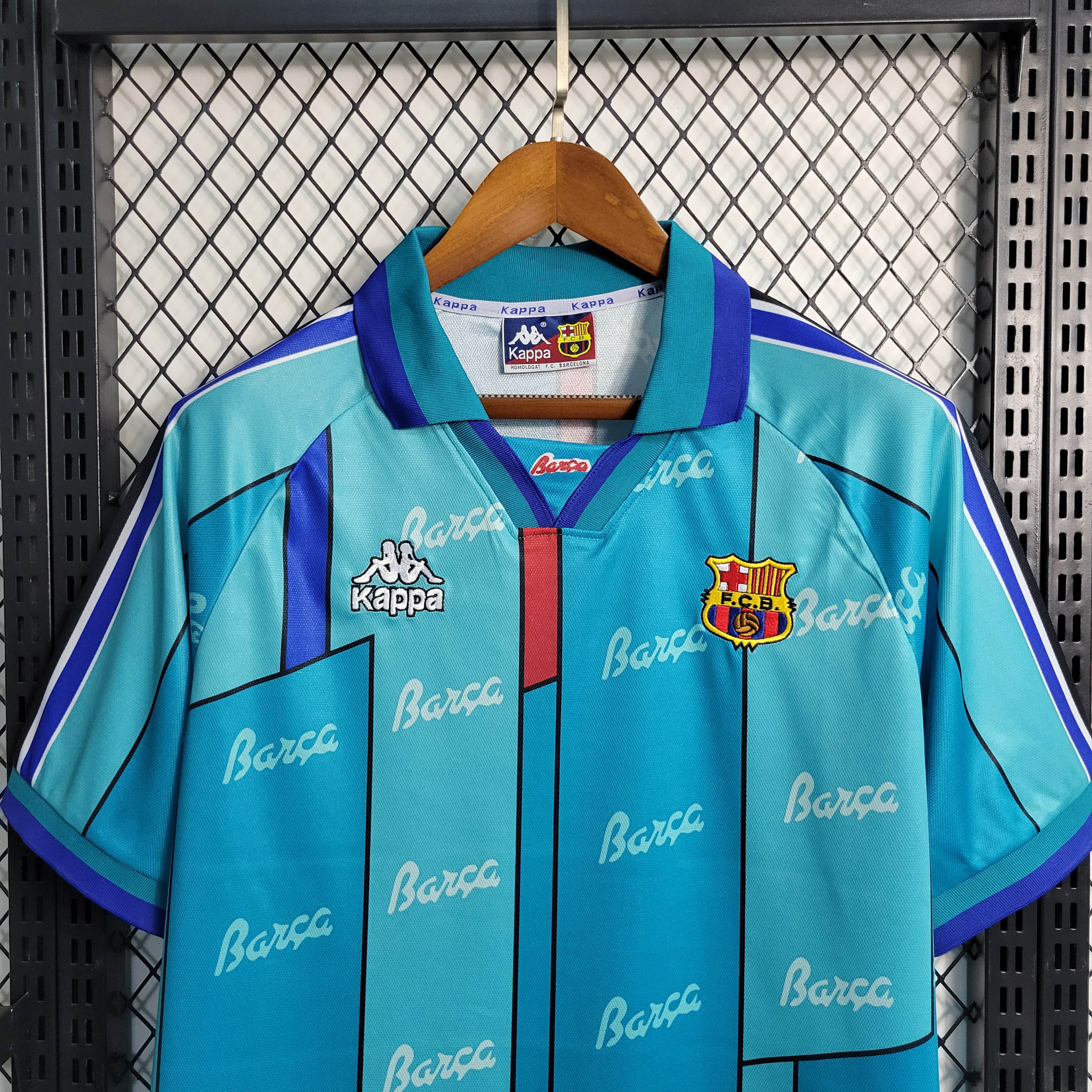 1995/1997 Retro Barcelona Away Football Shirt
