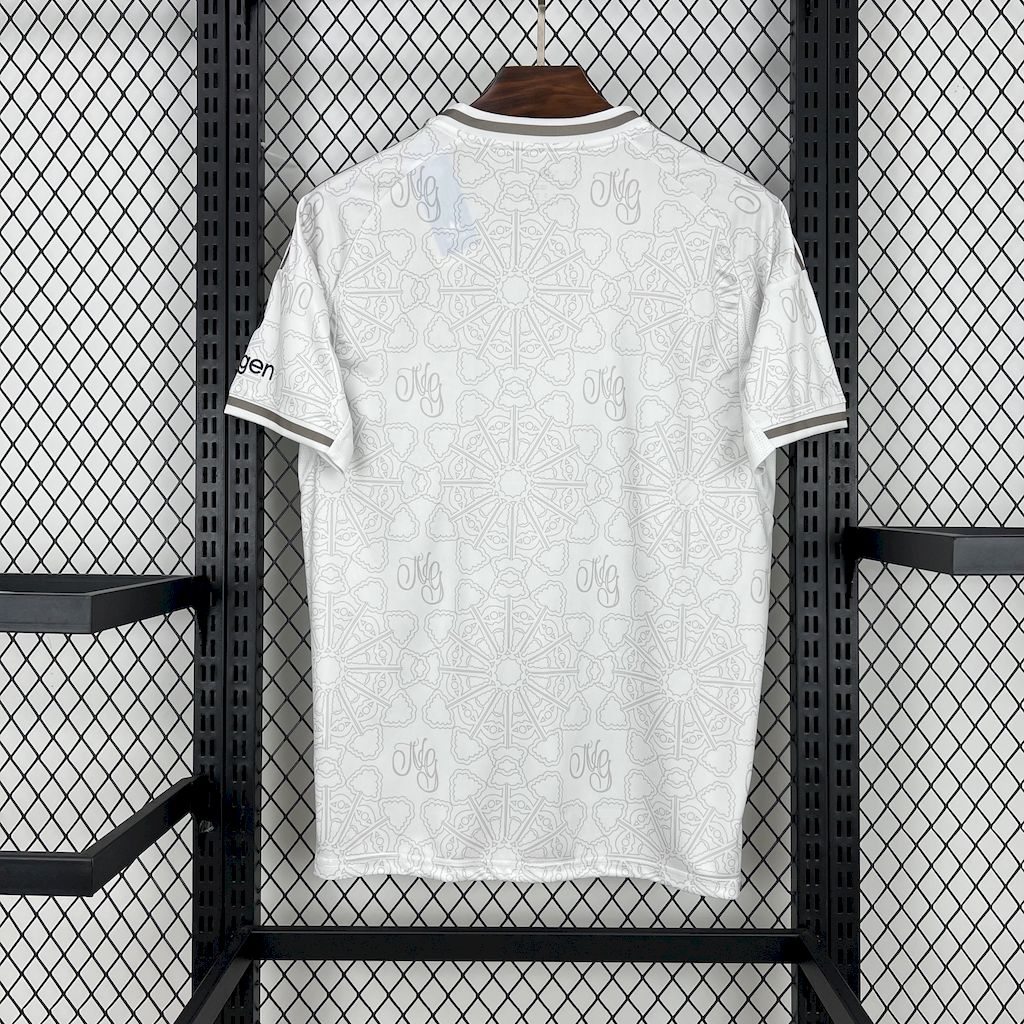 2025/2026 Nottingham Forest AwayFootball Shirt 1:1 Thai Quality