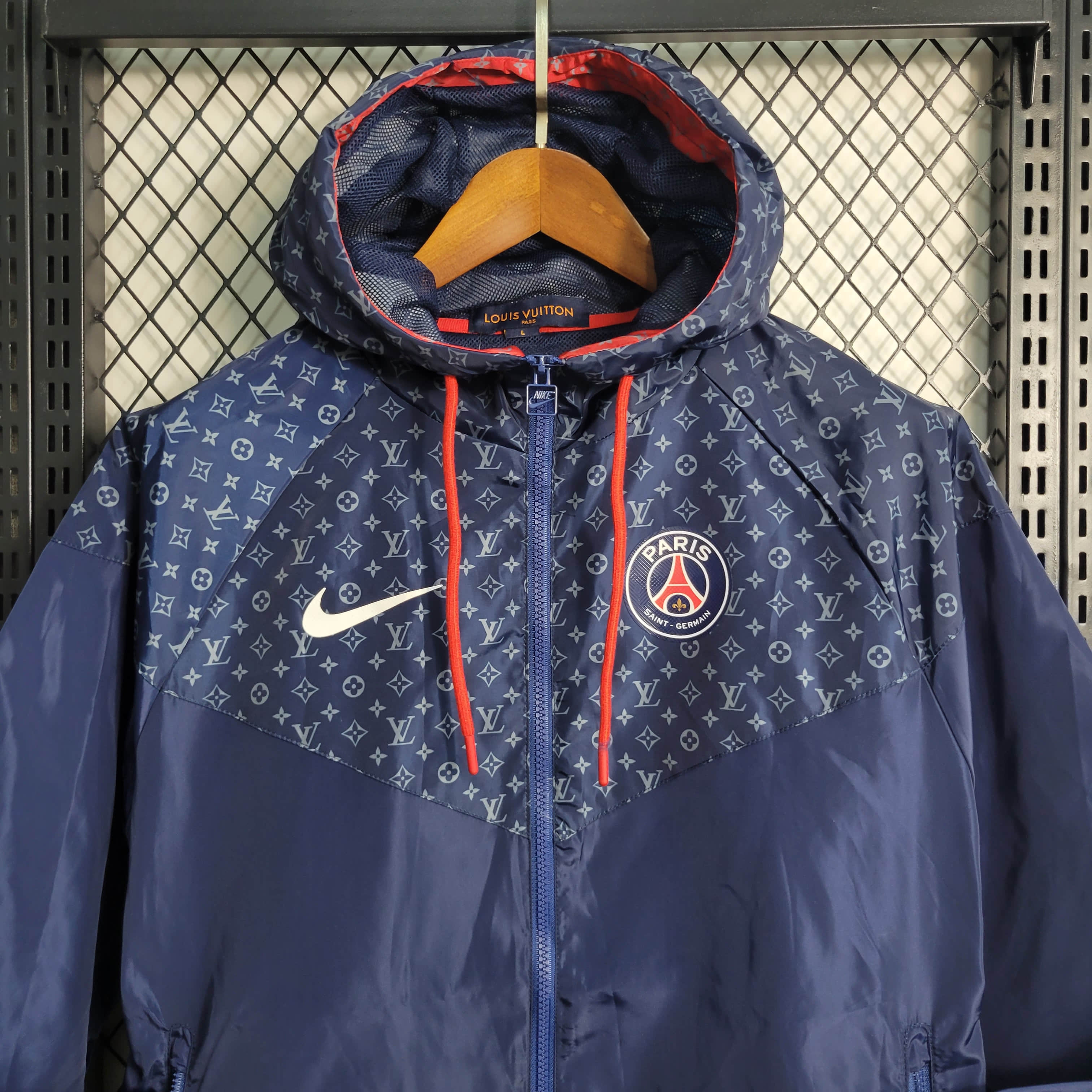 2023/2024 Paris Saint-Germain Co branded LV Windbreaker Football Shirt
