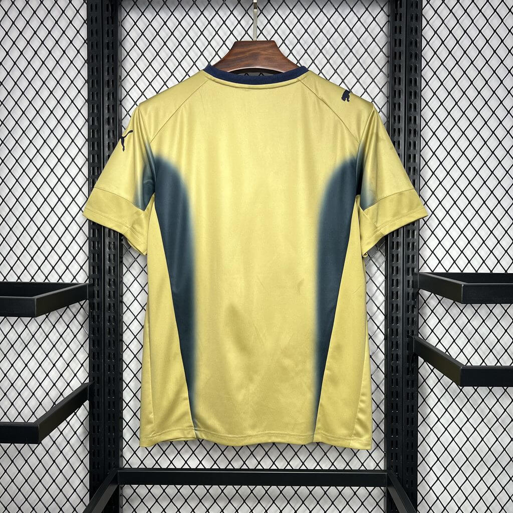 2006 Retro Italy Goalkeeper Football Shirt
