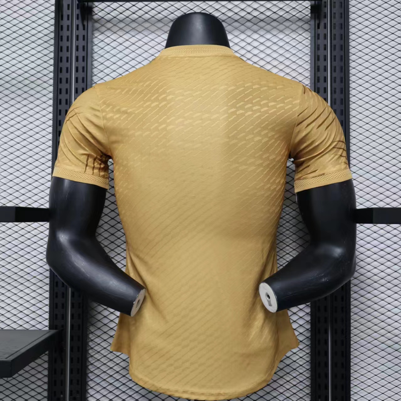 2024/2025 Real Madrid Special Edition Gold Football Shirt