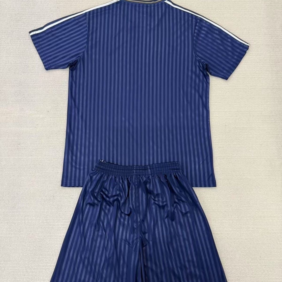 2025/2026  Juventus Football shirt Kids size 1:1 Thai Quality