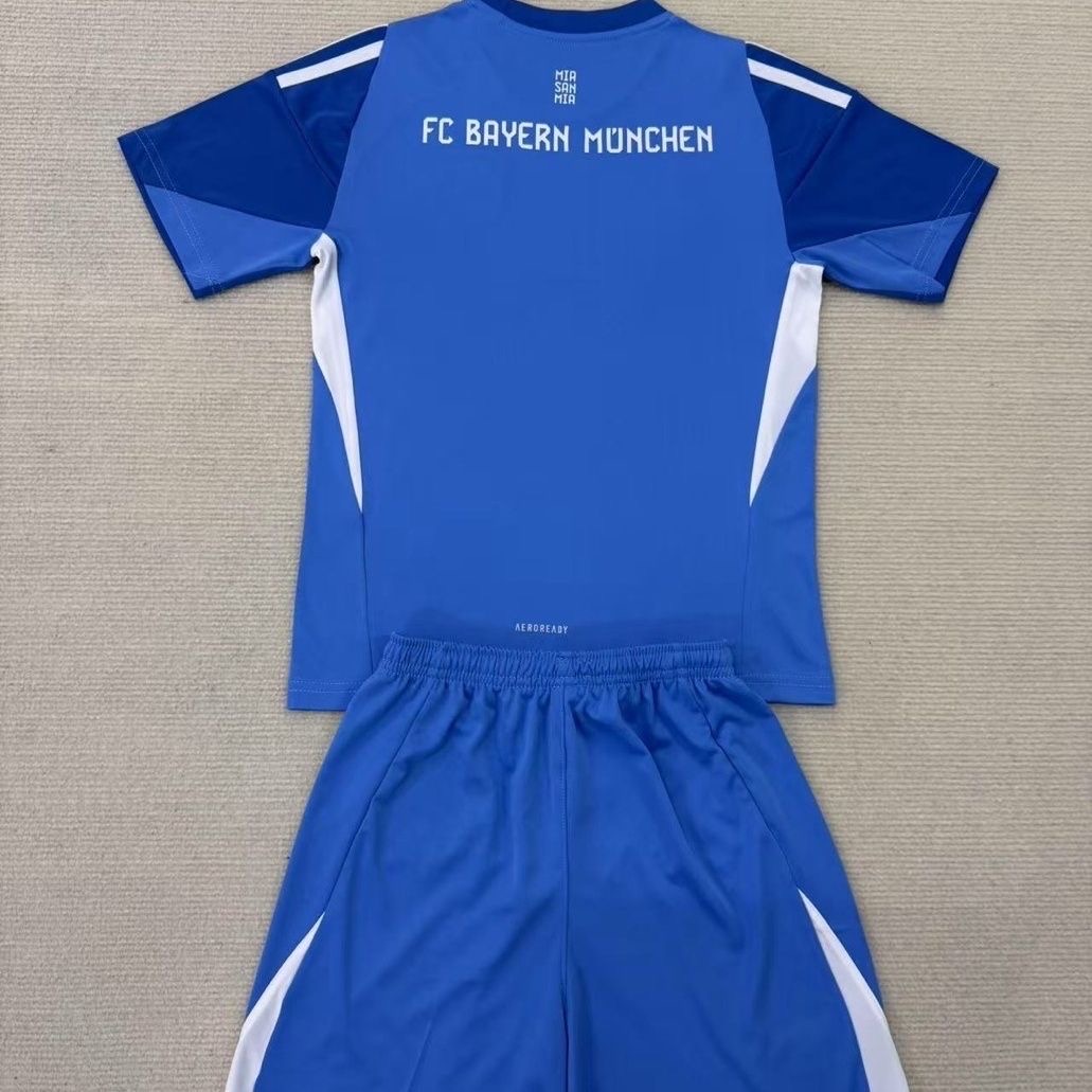 2025/2026 Bayern Munchen GoalkeeperFootball shirt Kids size 1:1 Thai Quality