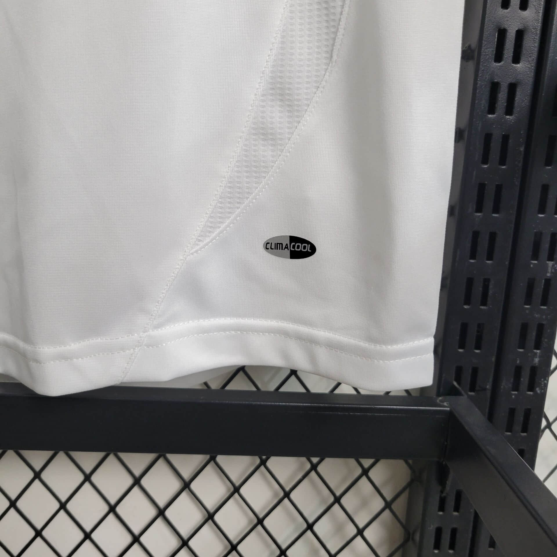 2006/2007 Retro Liverpool Third Away Football Shirt