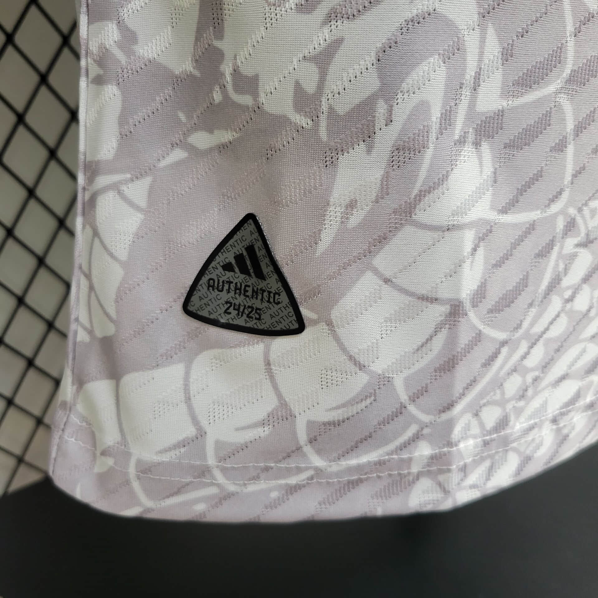 2024/2025 Player Version Real Madrid Special Edition Dragon Football Shirt