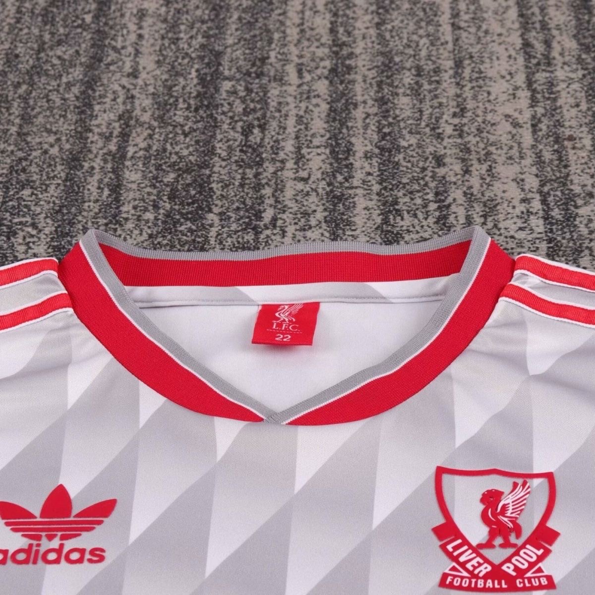 1989/1991 Retro Liverpool Away FootballShirt kids size 1:1 Thai Quality