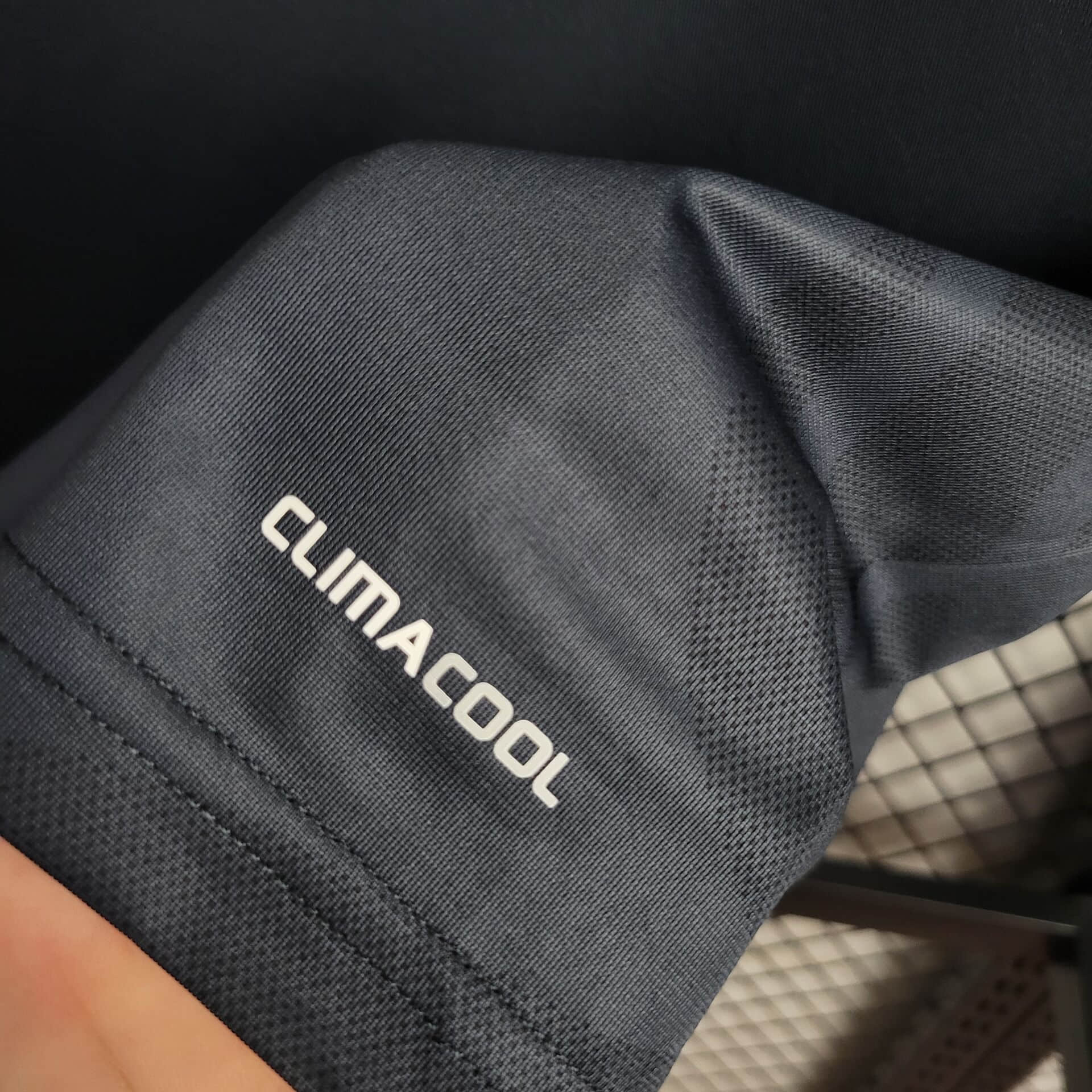 2009/2010 Retro Liverpool Away Football Shirt