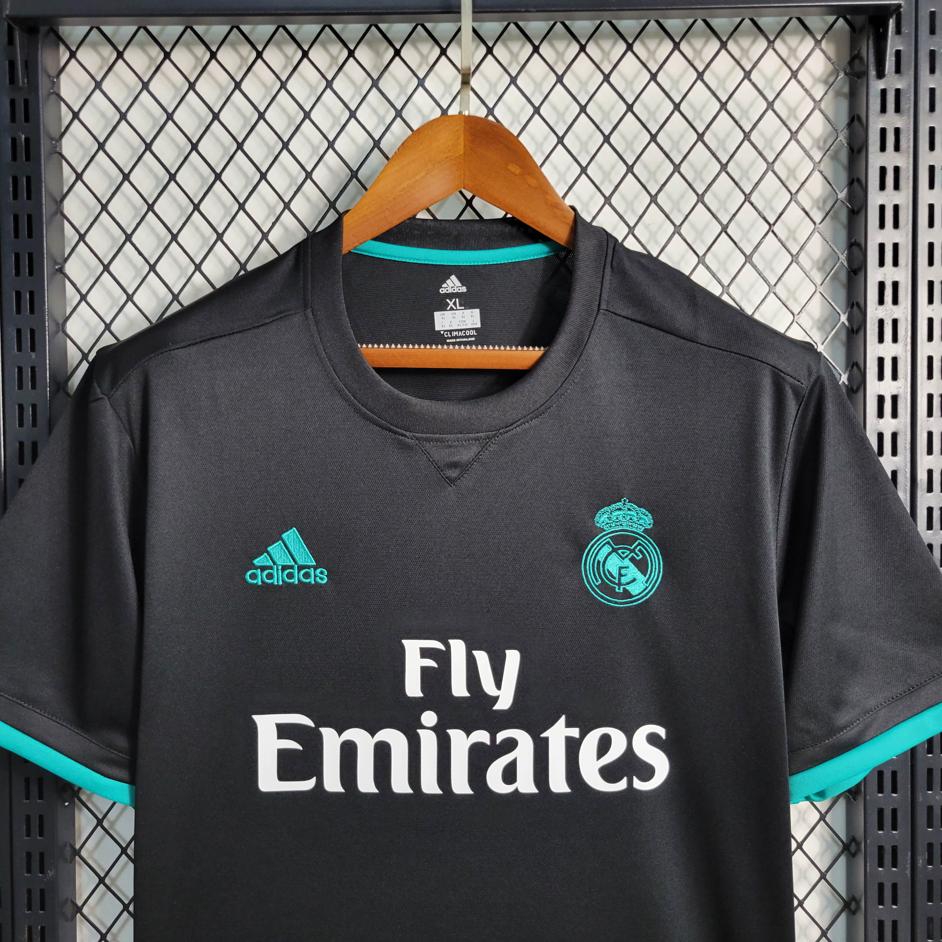 2017/2018 Retro Real Madrid Away Football Shirt