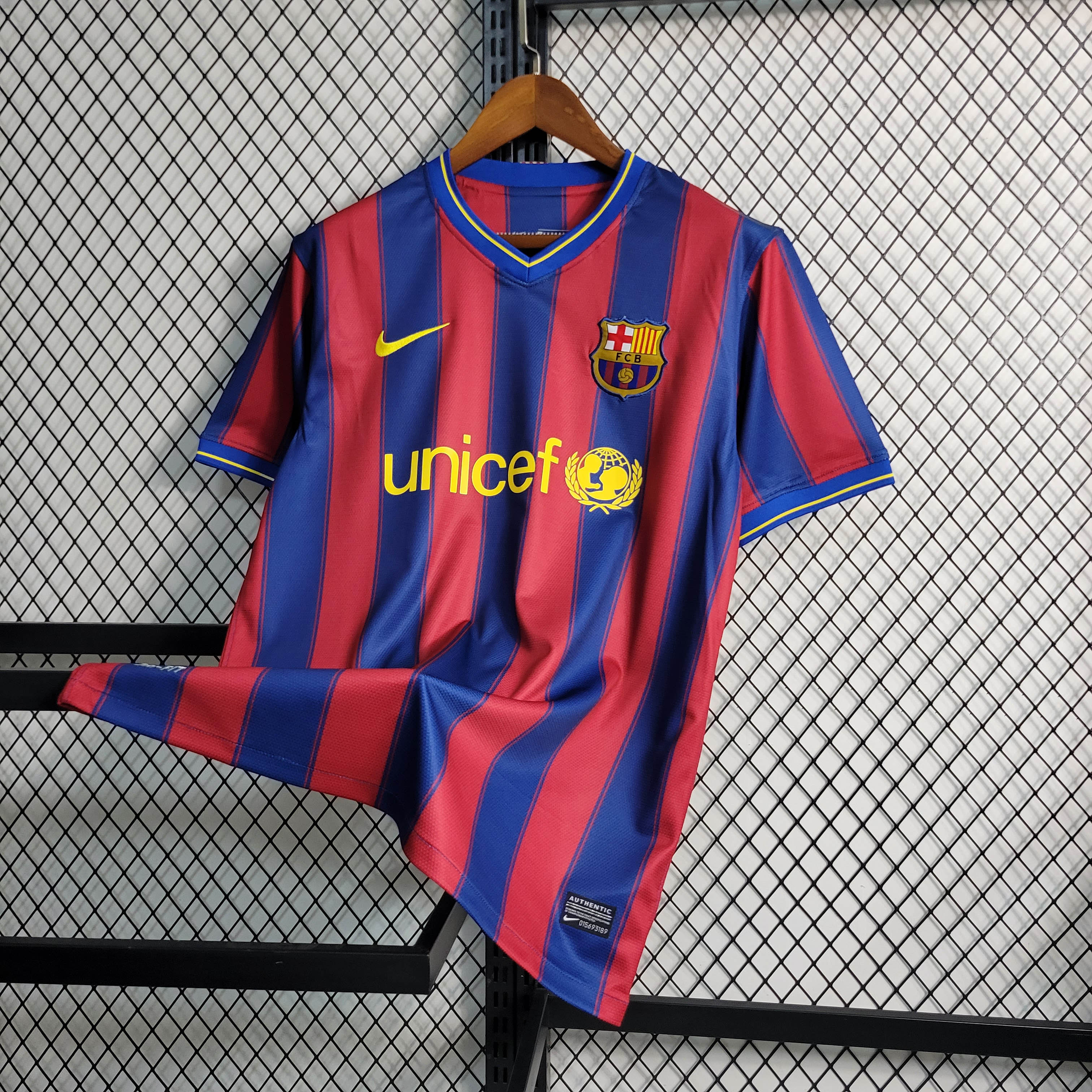 2009/2010 Retro Barcelona Home Football Shirt