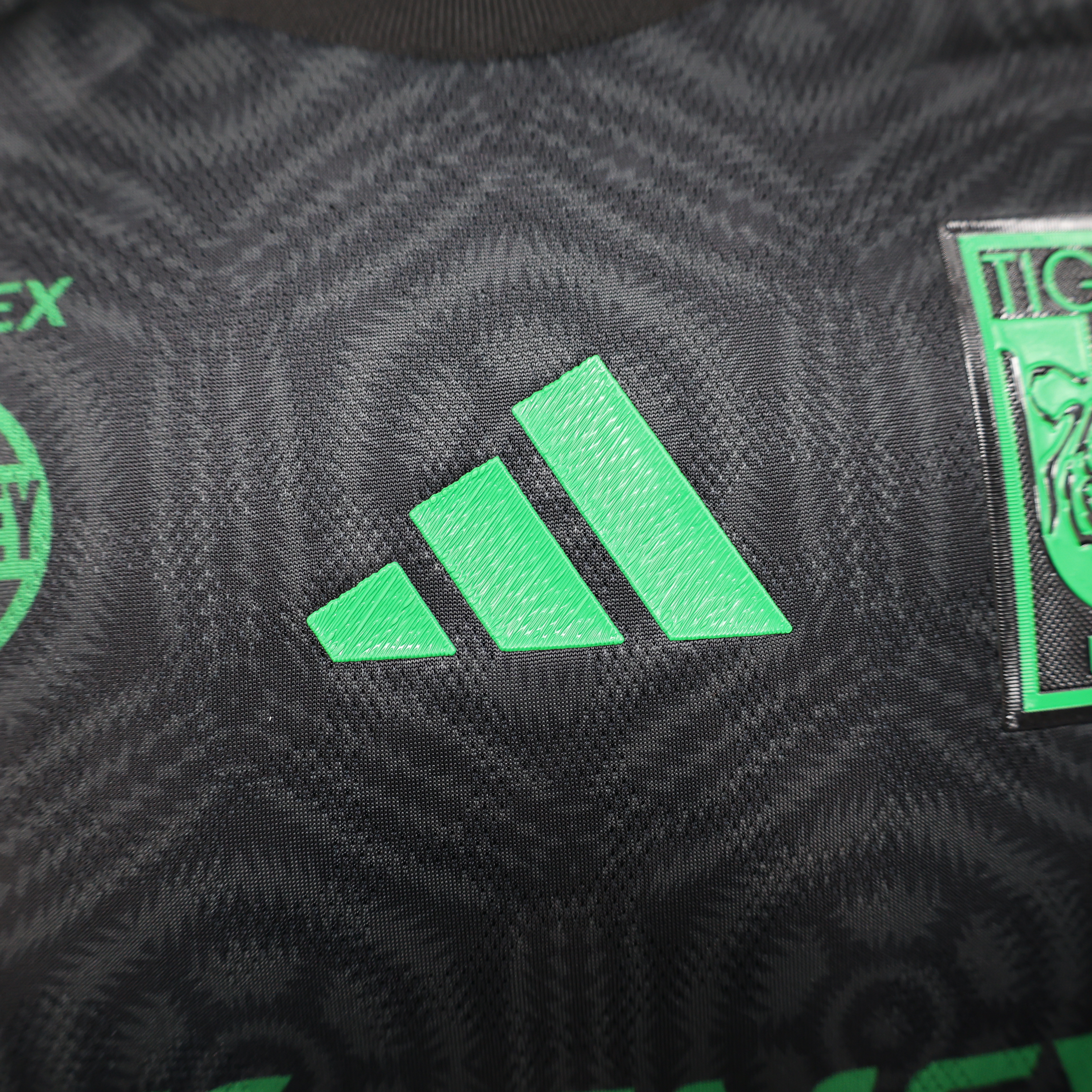 2025/2026Player Version Tigres UANL Away Football Shirt