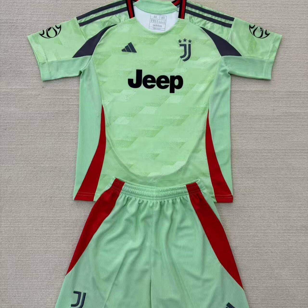 2025/2026 Juventus Concept VersionFootball Shirt Kids Size 1:1 Thai Quality