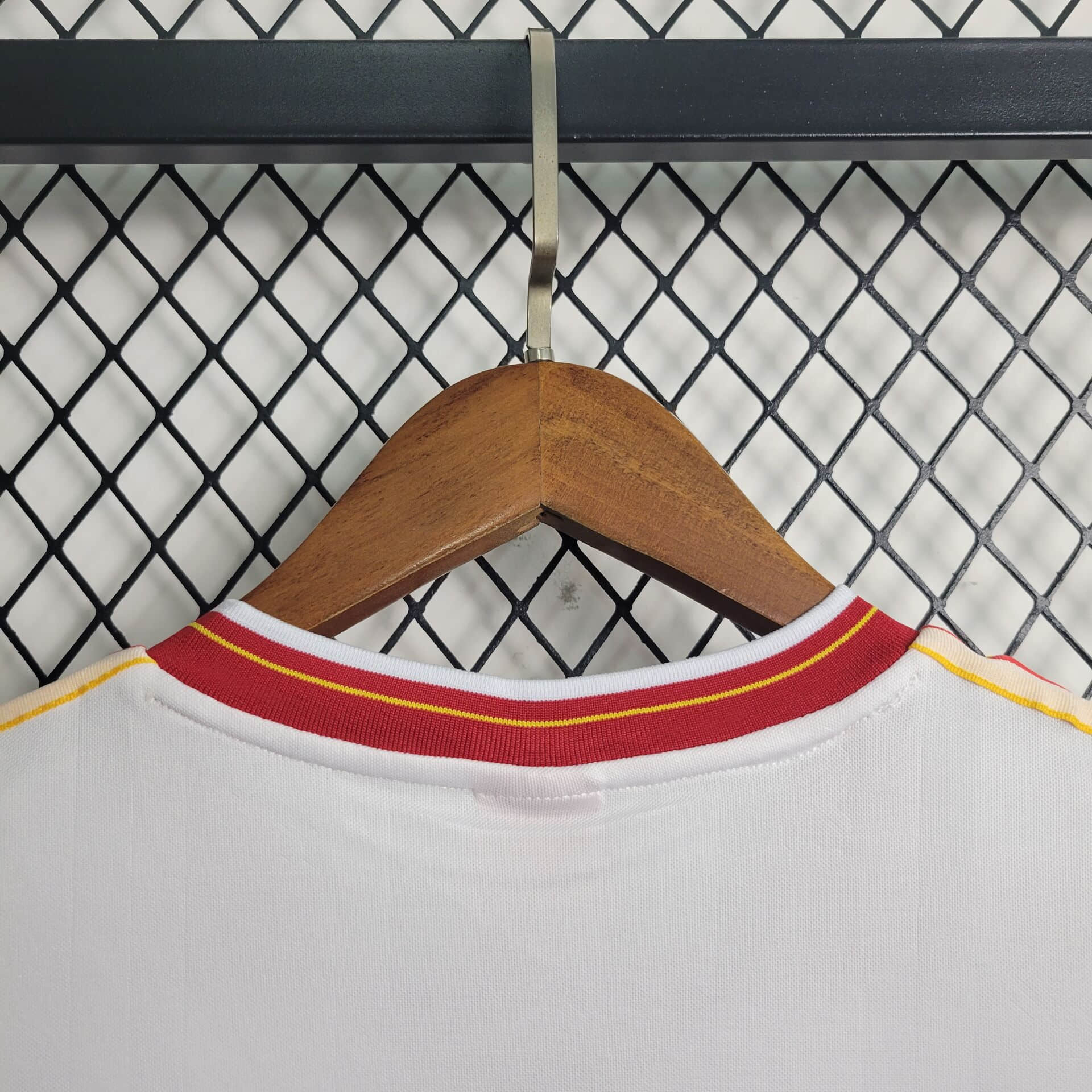 1985/1986 Retro Liverpool Away Football Shirt