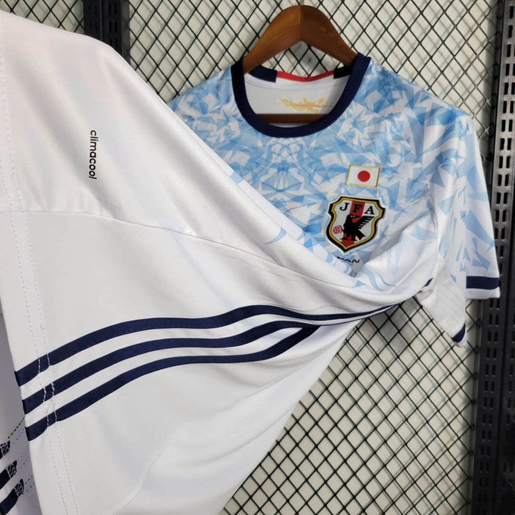 2016 Retro Japan Away Football Shirt