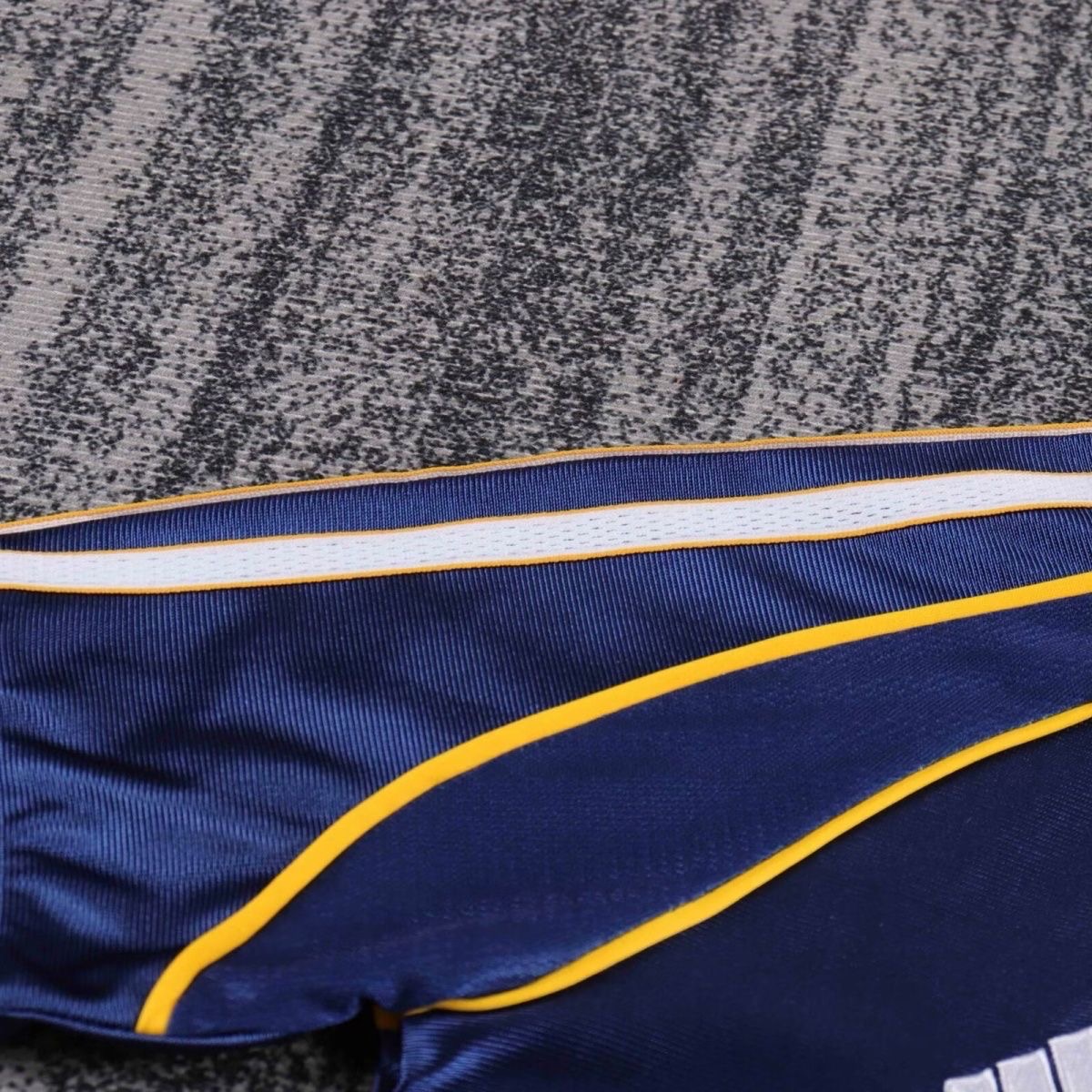 1998/2000 Retro Real Madrid Third AwayFootball Shirt Kids Size 1:1 Thai Quality