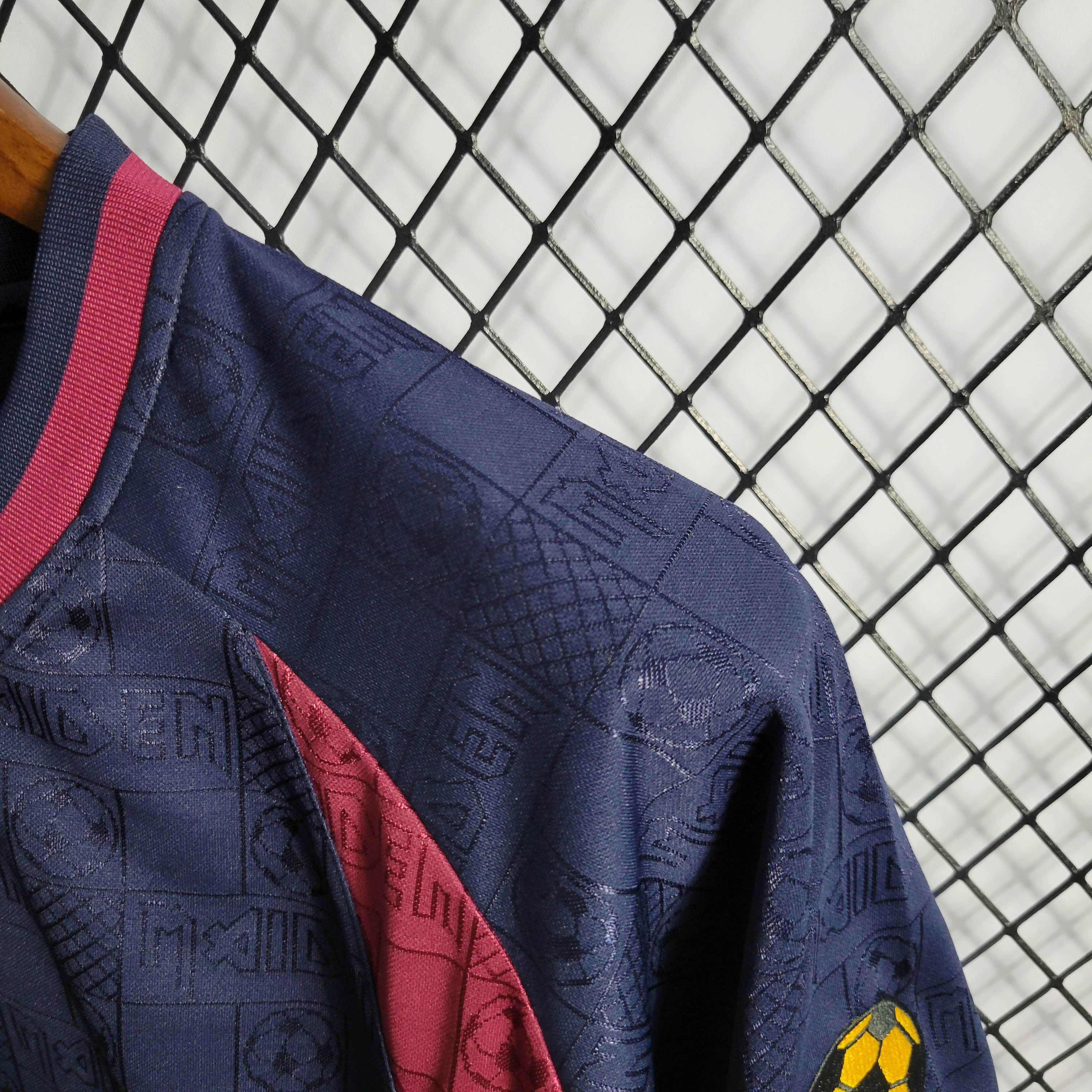 2010 Retro West Ham United Home Football Shirt