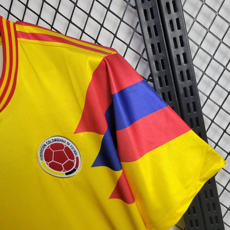 1990 Retro Colombia Away Football Shirt