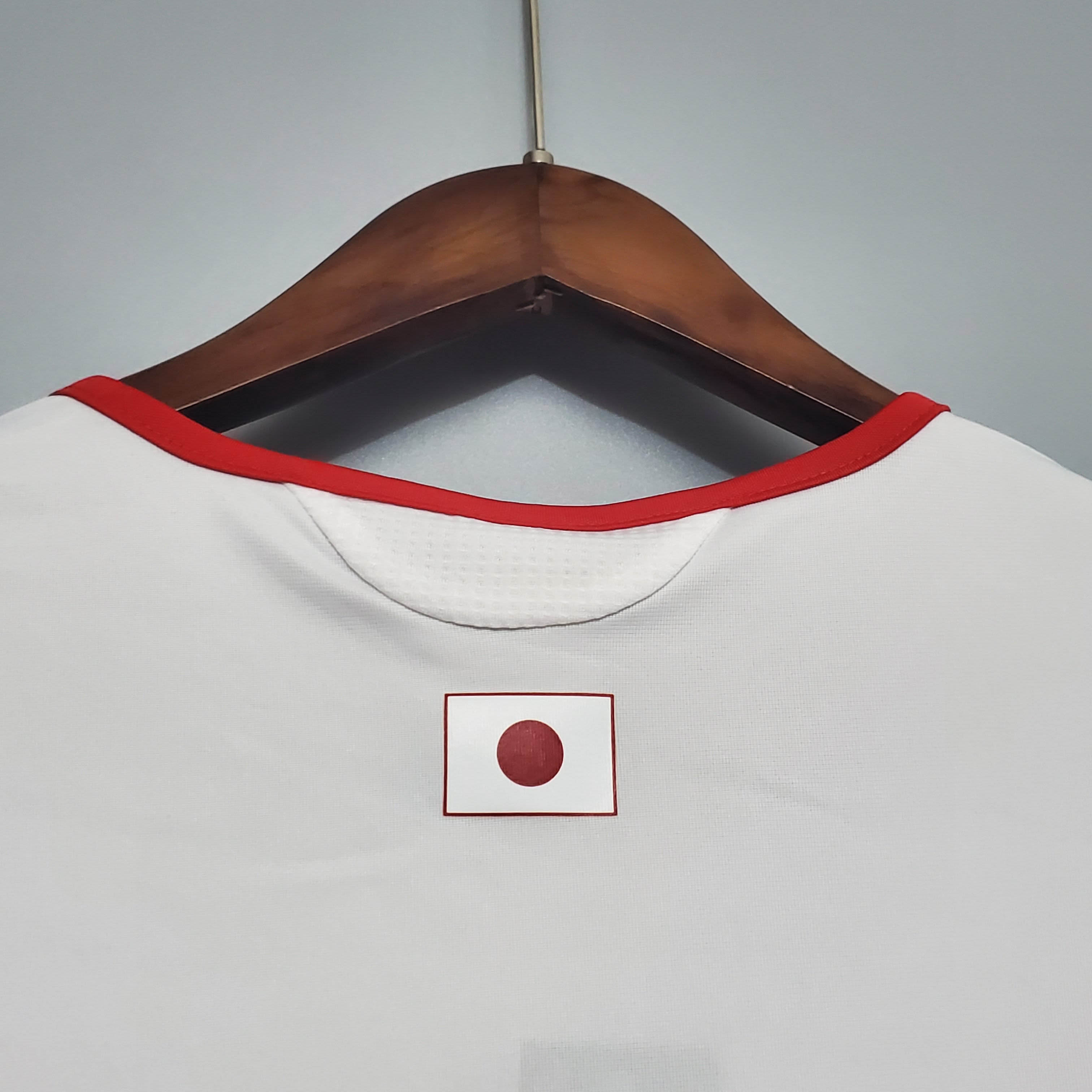 2006 Retro Japan Away Football Shirt