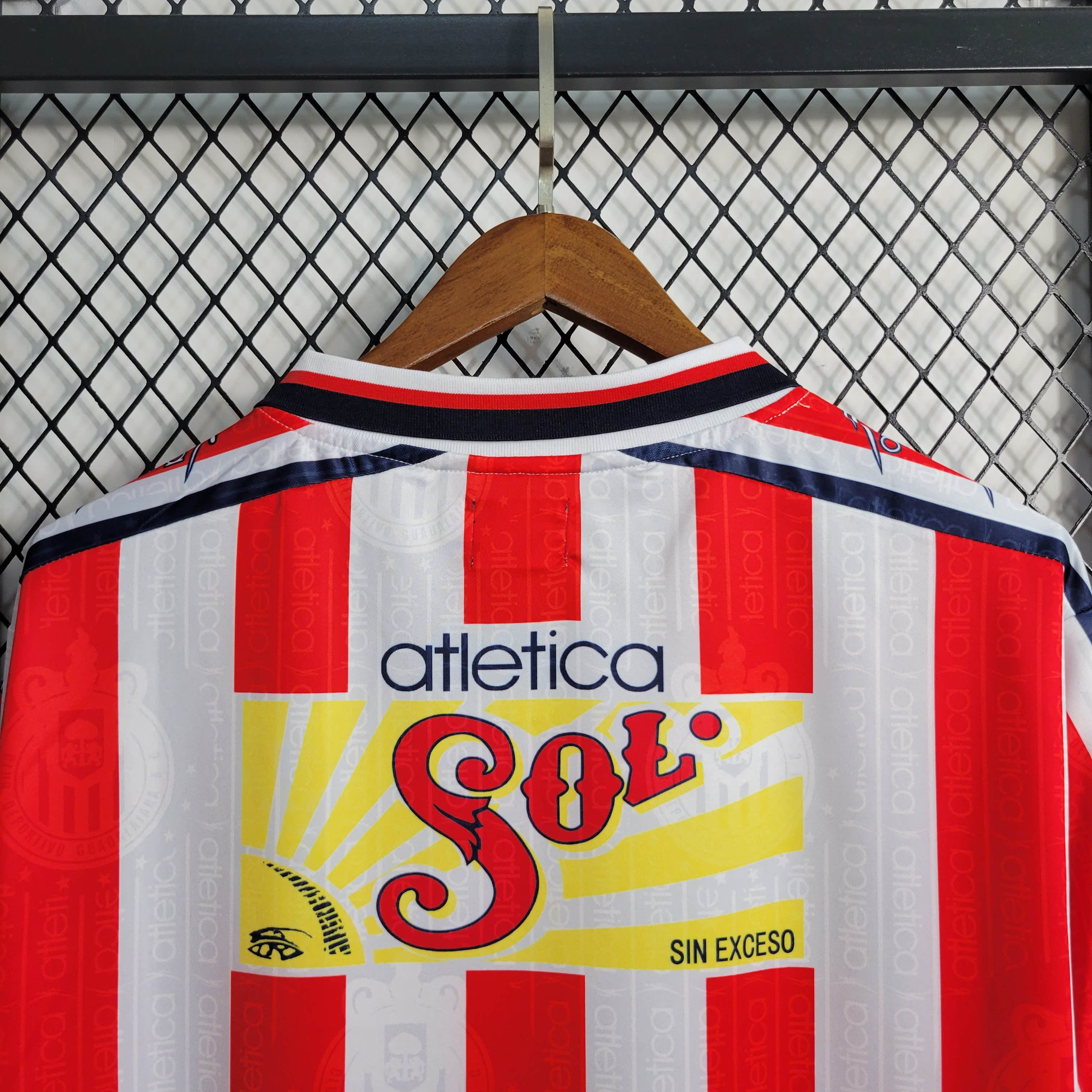 2006/2007 Retro Chivas de Guadalajara Home Football Shirt