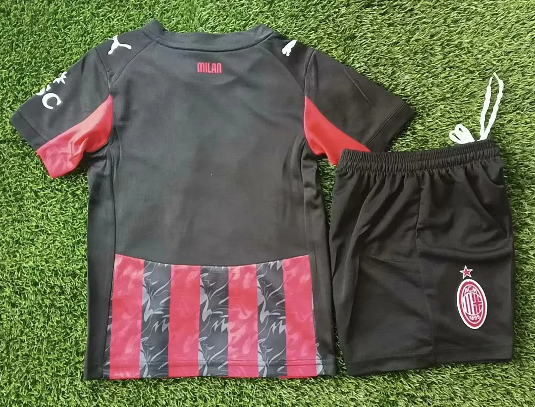 2025/2026 AC Milan Home Football Shirt Kids Size 1:1 Thai Quality