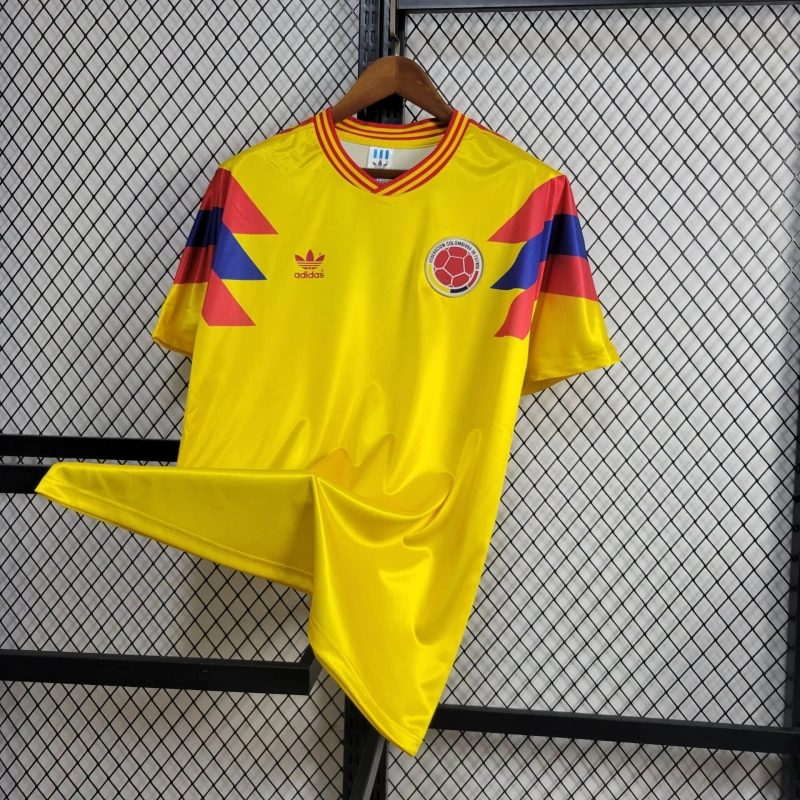 1990 Retro Colombia Away Football Shirt