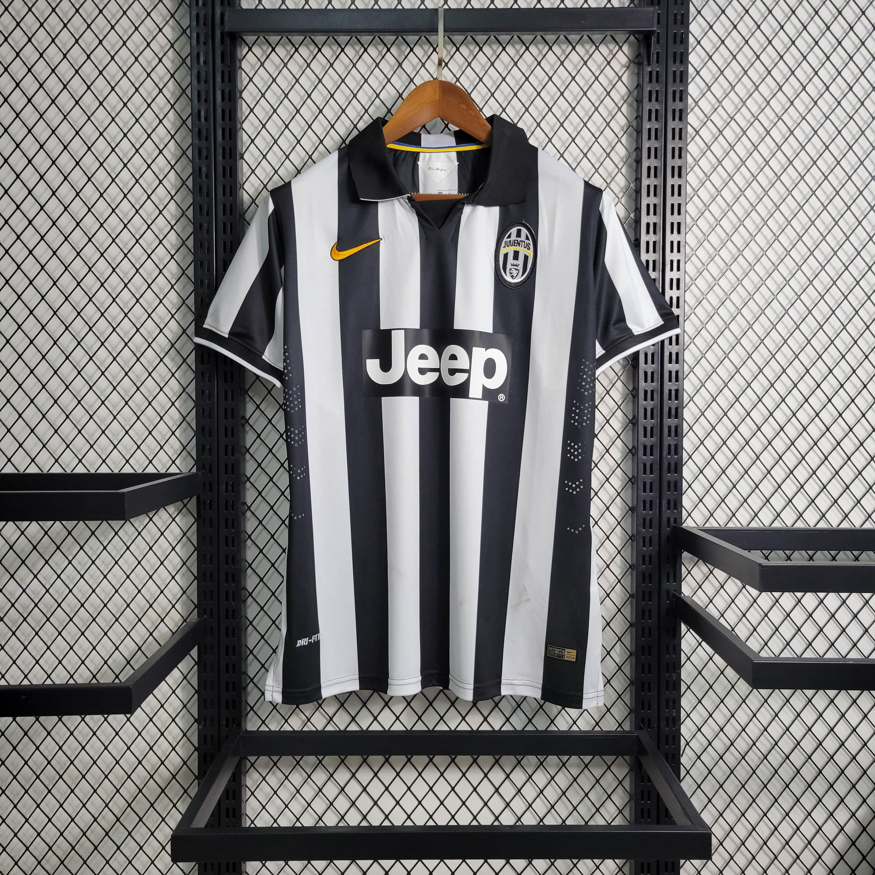 2014/2015 Retro Juventus Home Football Shirt