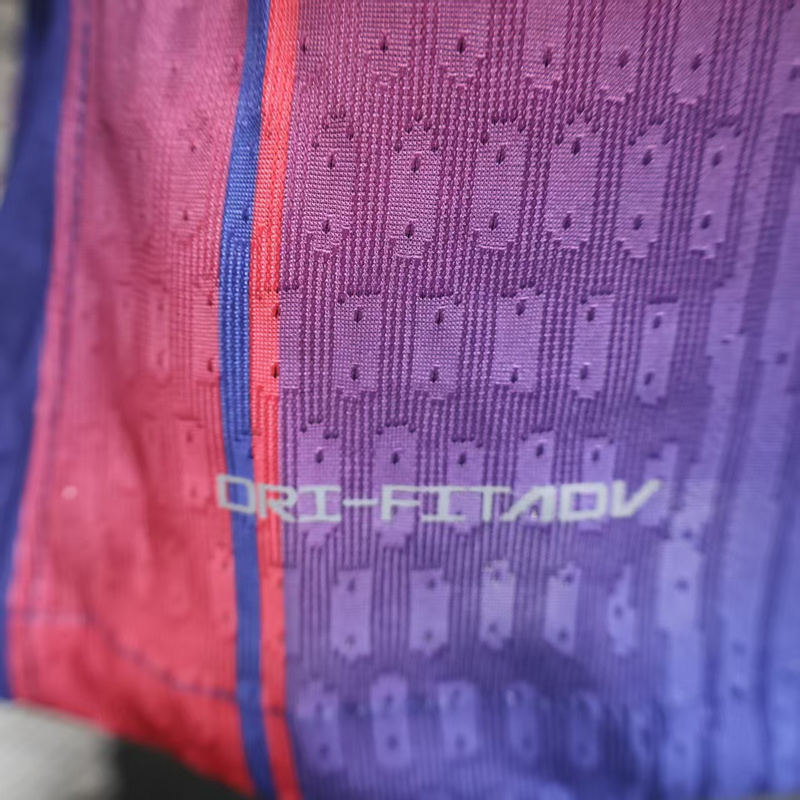 2025/2026 Players Barcelona Home Football Shirt