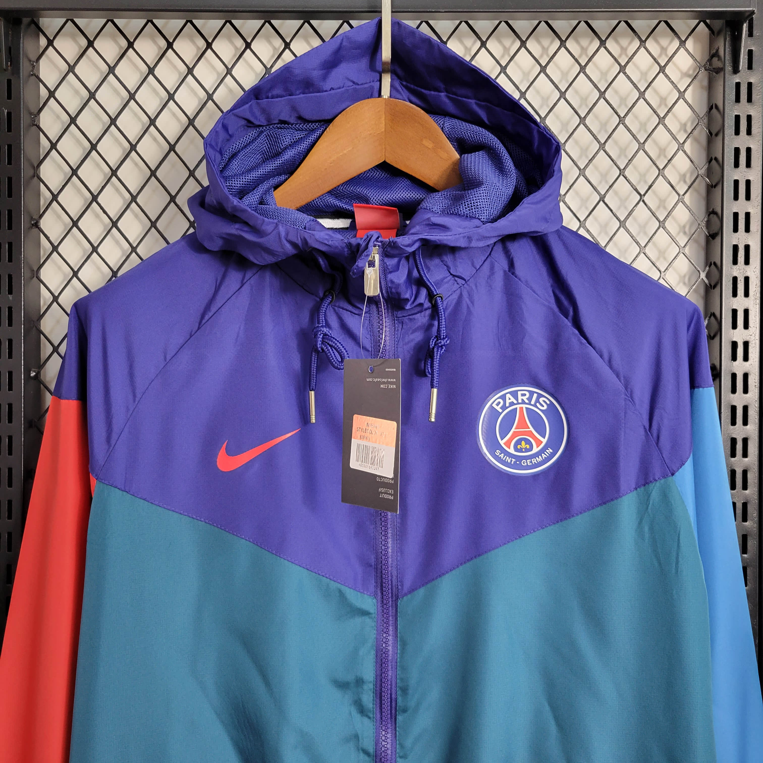 2023/2024 Paris Saint-Germain Windbreaker Football Shirt