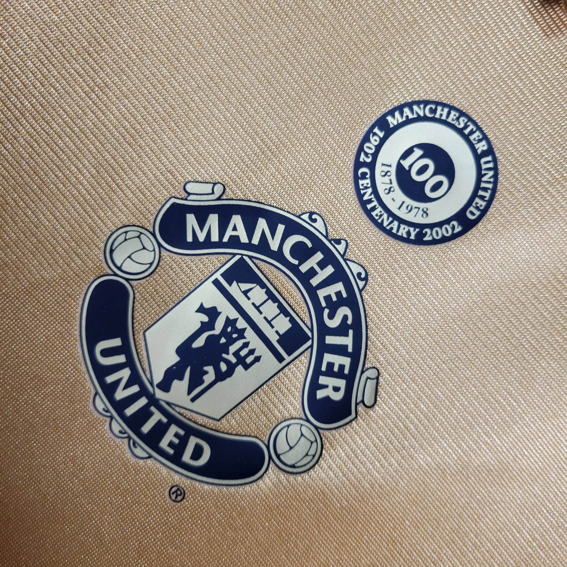 2001/2002 Retro Long Sleeve Manchester United Centenary Season Reversible Football Shirt