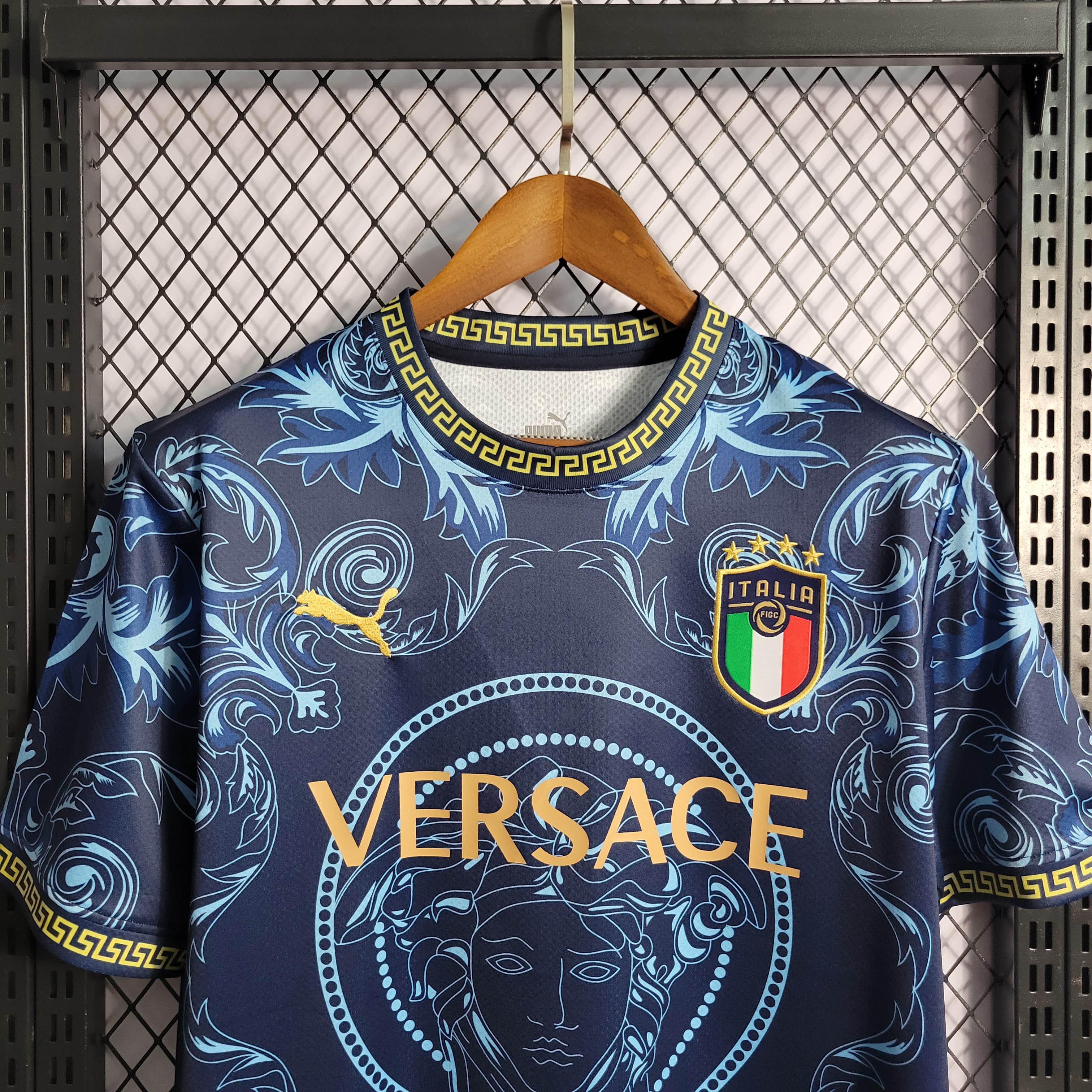 2022 Italy Commemorative Edition Blue Football Shirt