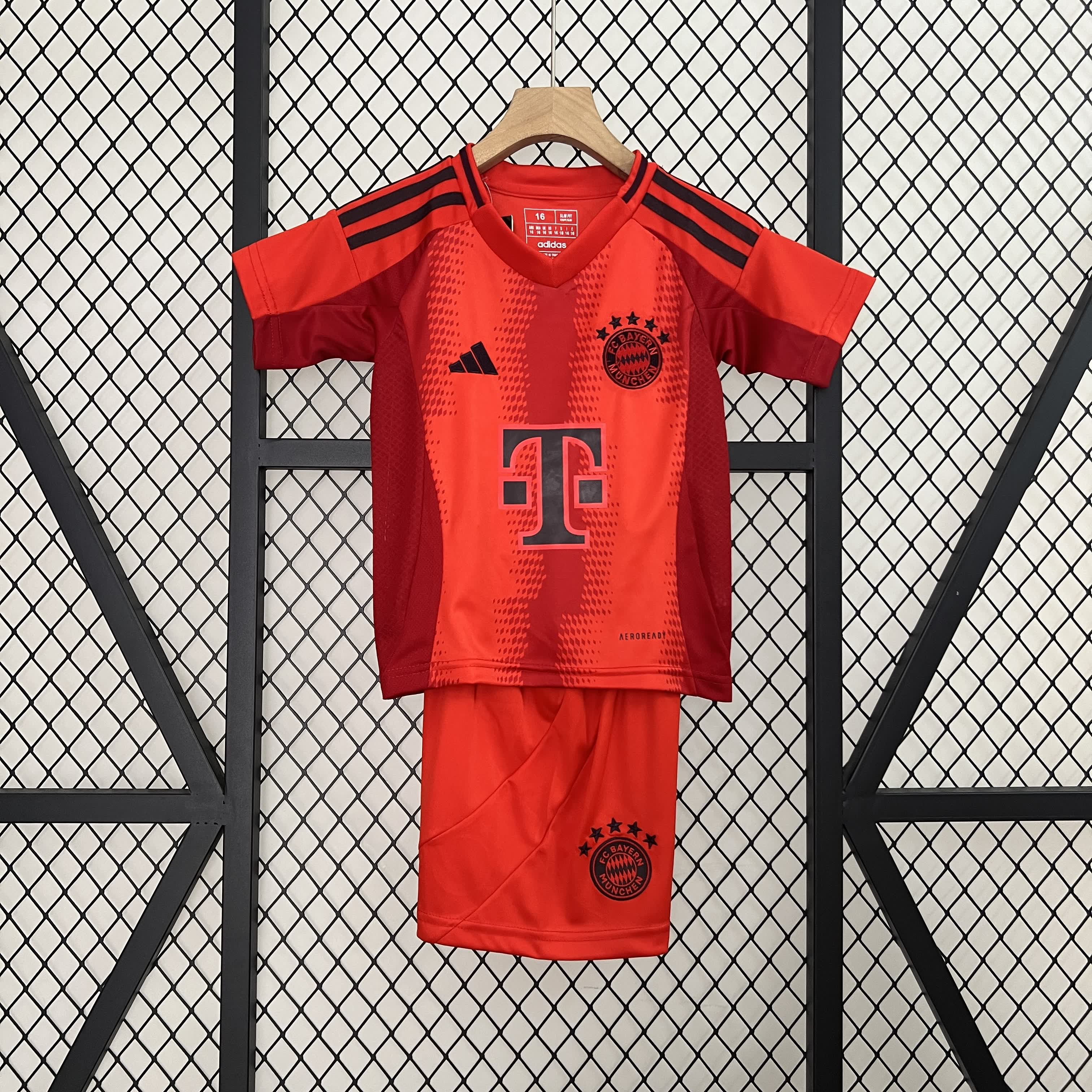 2024/2025 Bayern Munchen Third Away Football Shirt Kids Size