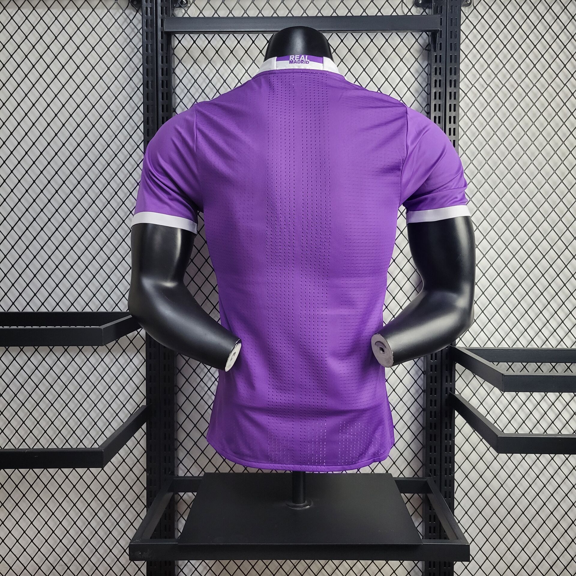 2016/2017 Player Version Retro Real Madrid Away Football Shirt