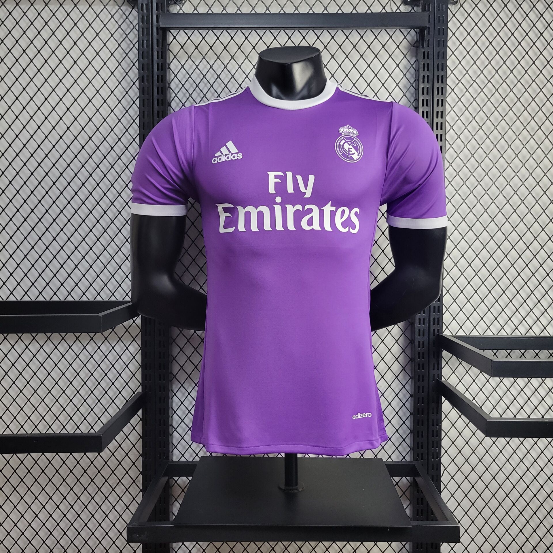 2016/2017 Player Version Retro Real Madrid Away Football Shirt