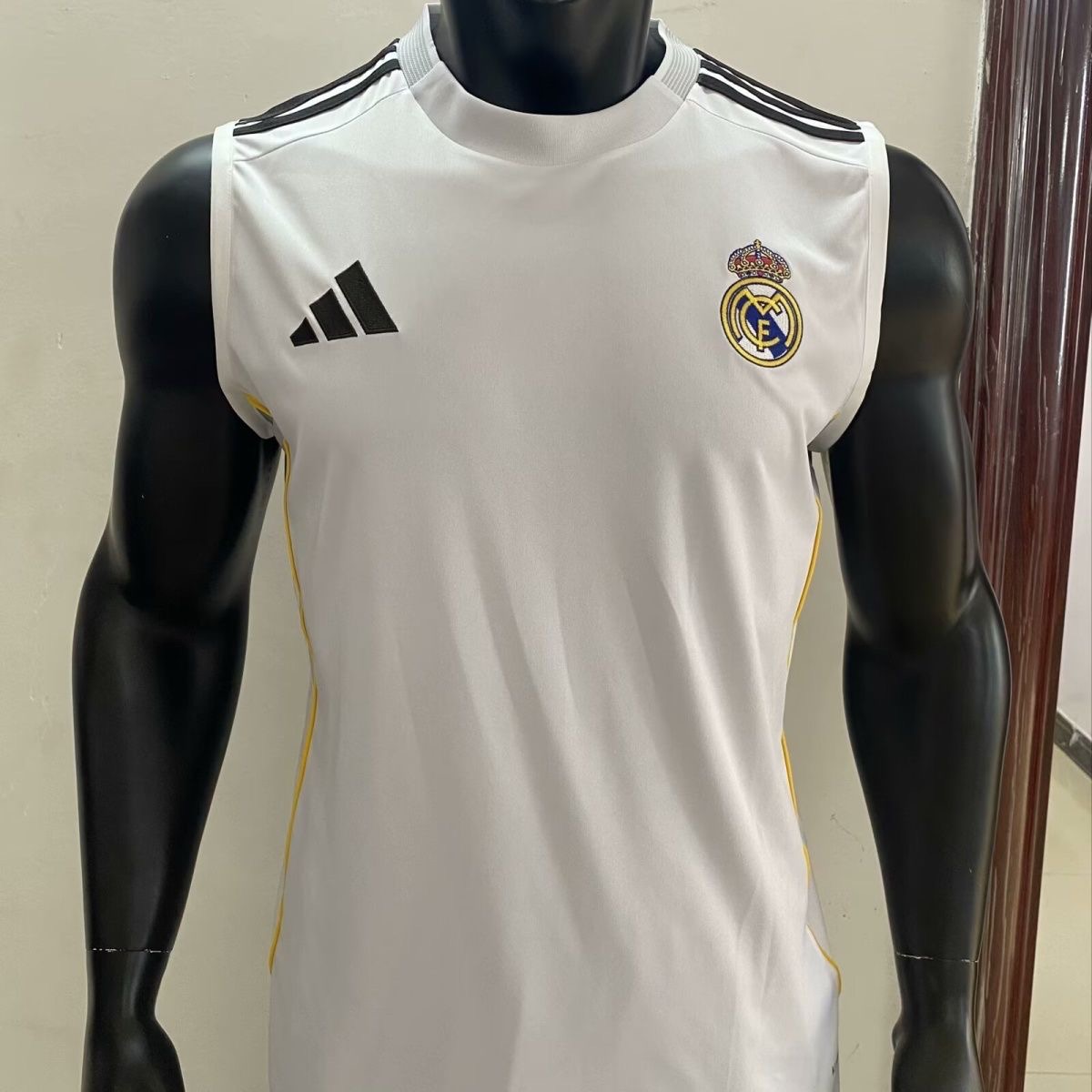 2025/2026 Real Madrid Home FootballShirt 1:1 Thai Quality
