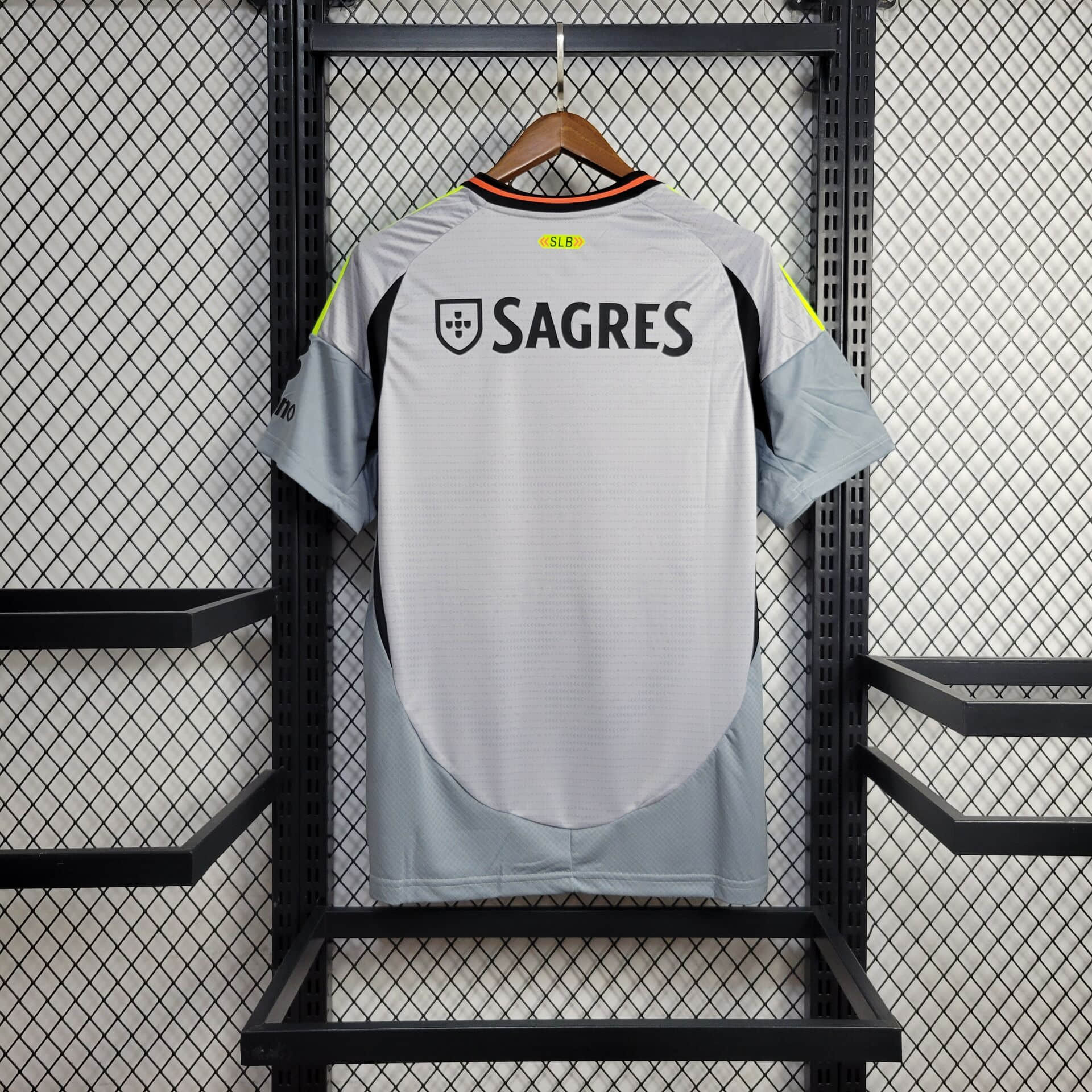 2024/2025 Benfica Training Wear Football Shirt